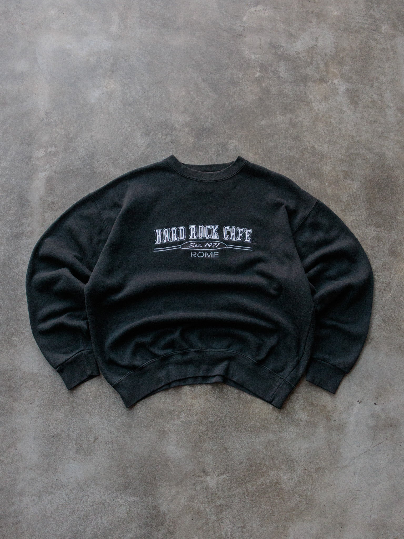 Vintage 00s Black Hard Rock Cafe Rome Sweatshirt (XL)