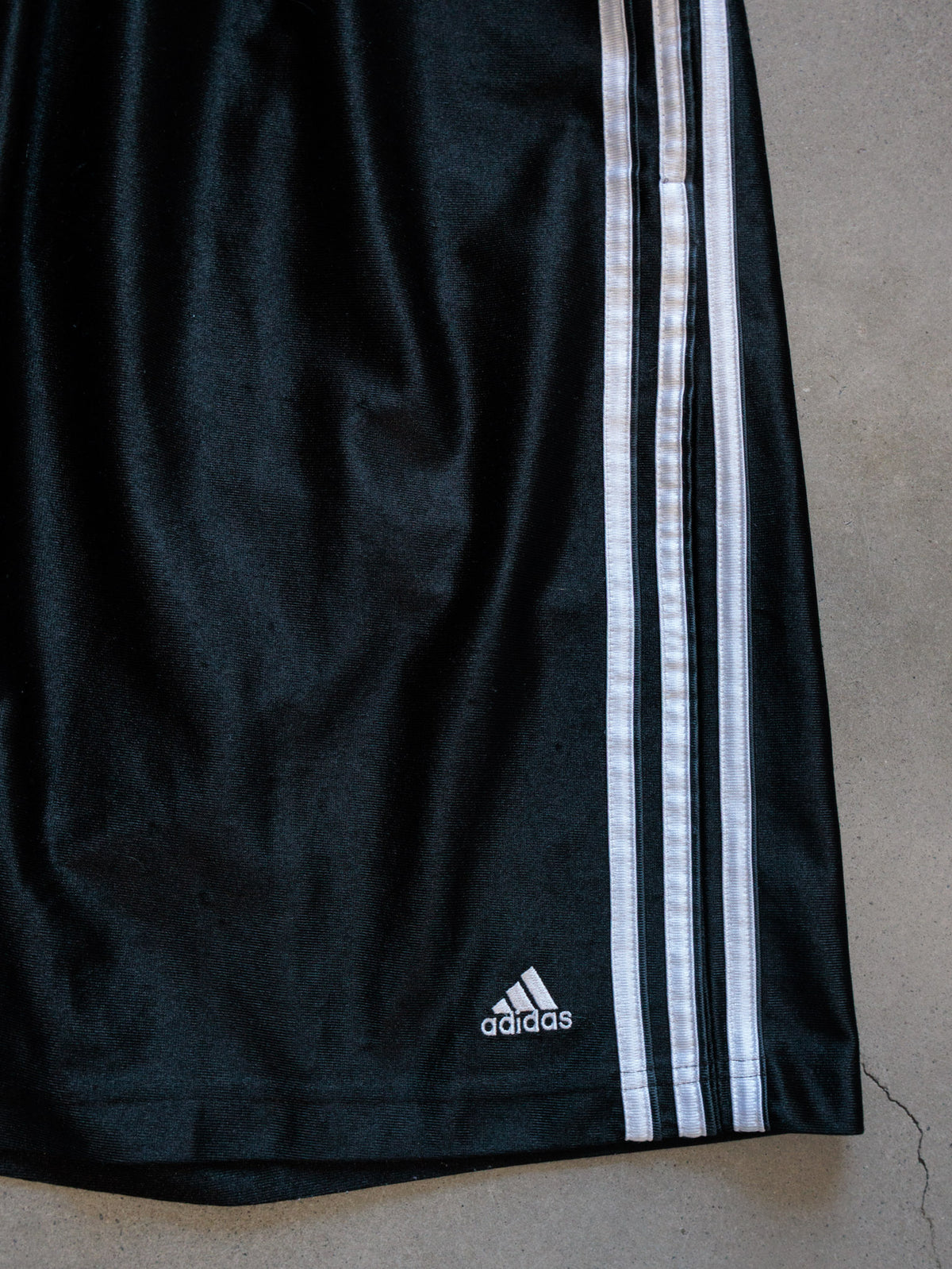 Vintage 00s Green Adidas Shorts (XL)