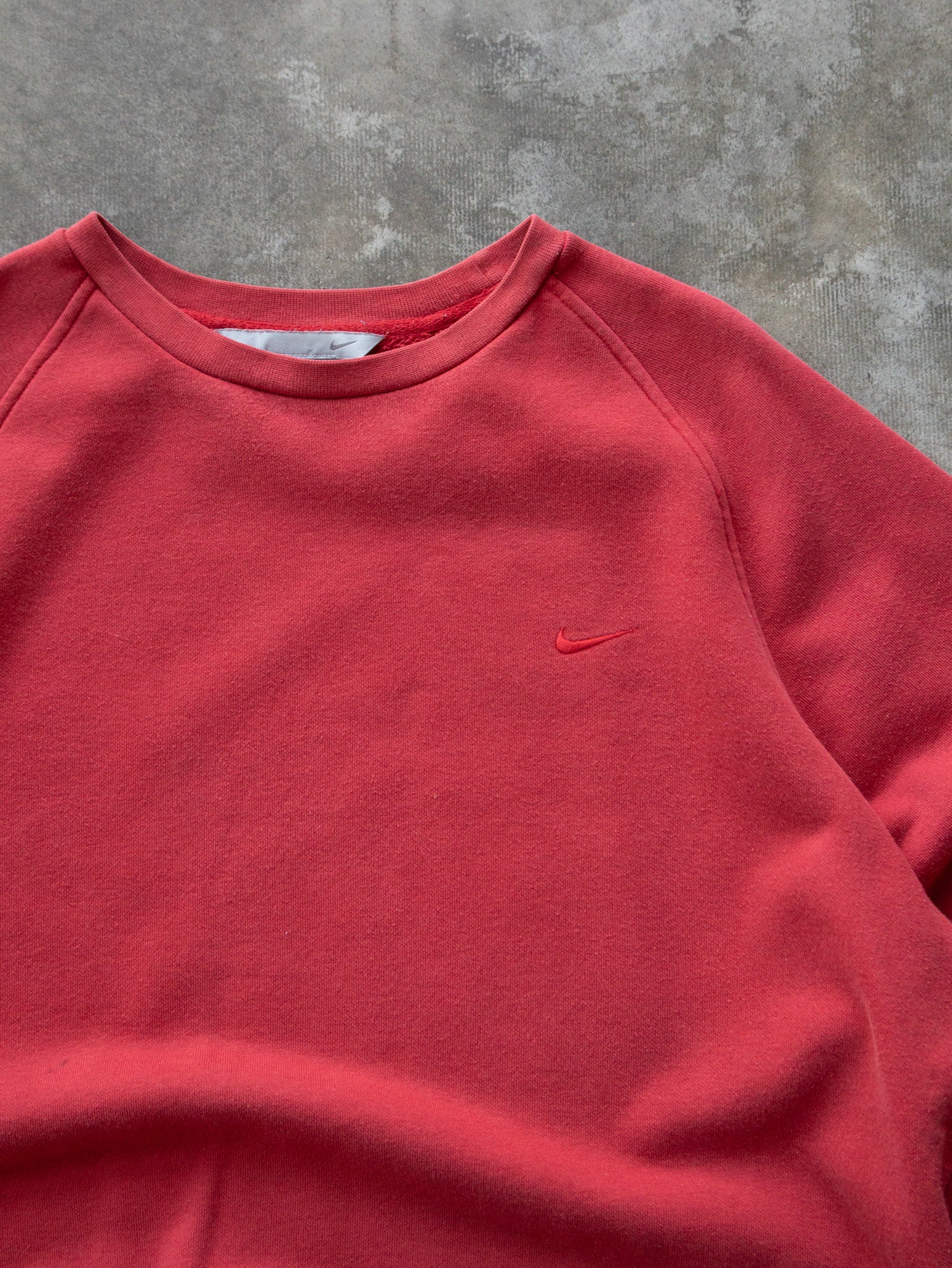 Vintage 00s Red Nike Sweatshirt (L)