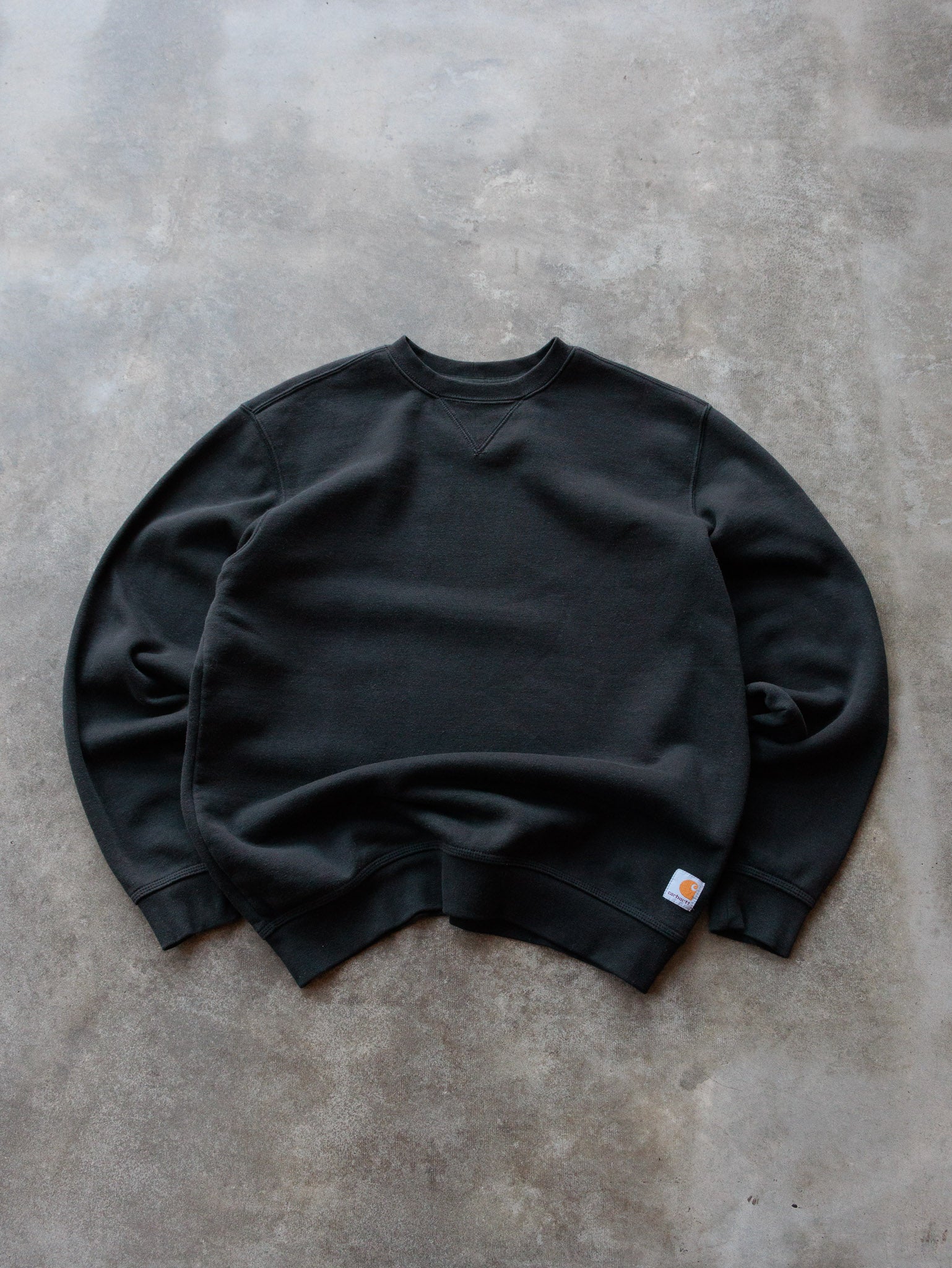 Vintage Black Carhartt Sweatshirt (M)