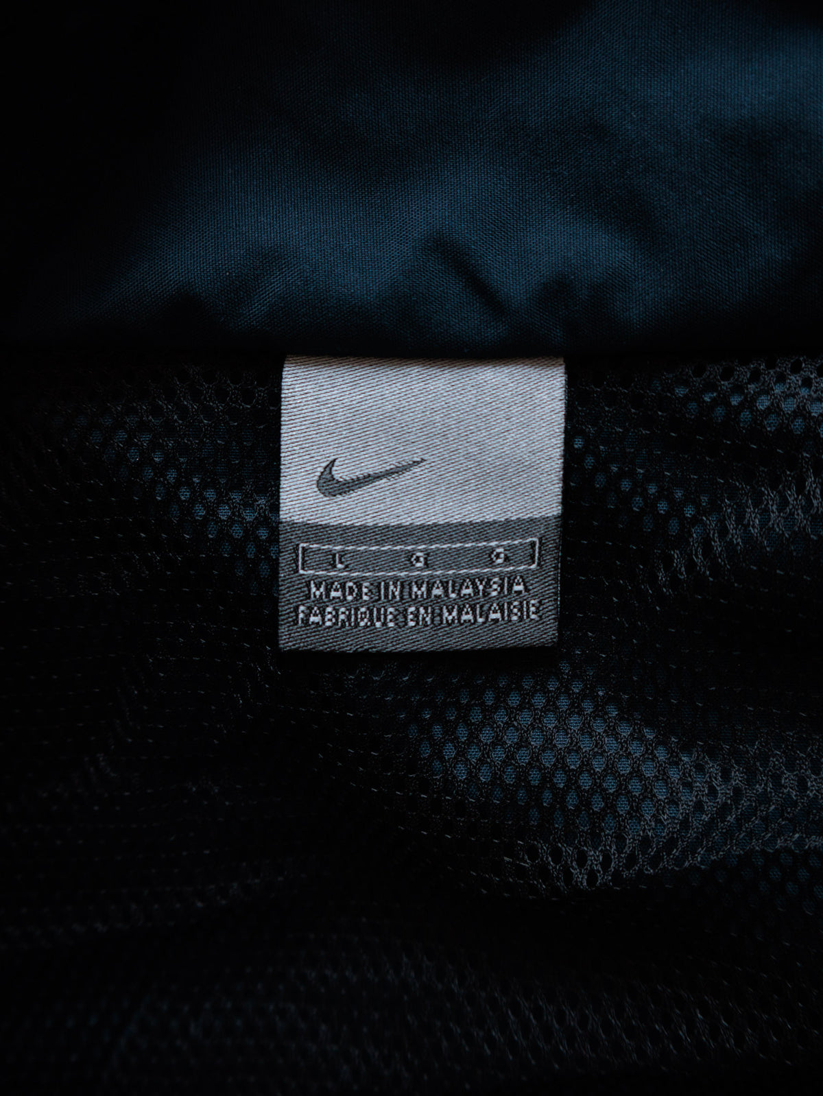 Vintage Navy Nike Windbreaker (L)