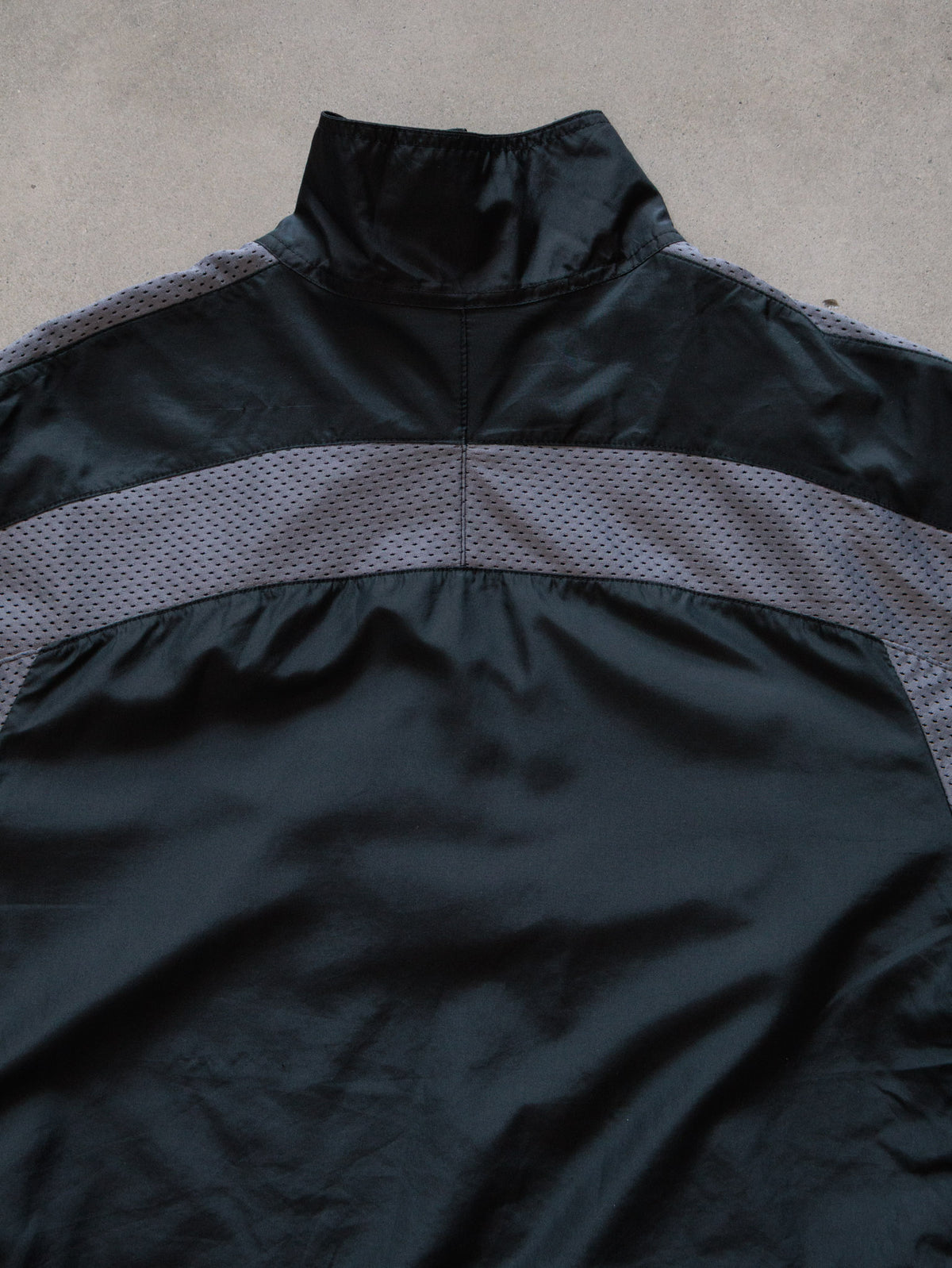 Vintage 00s Black Nike Windbreaker (L)