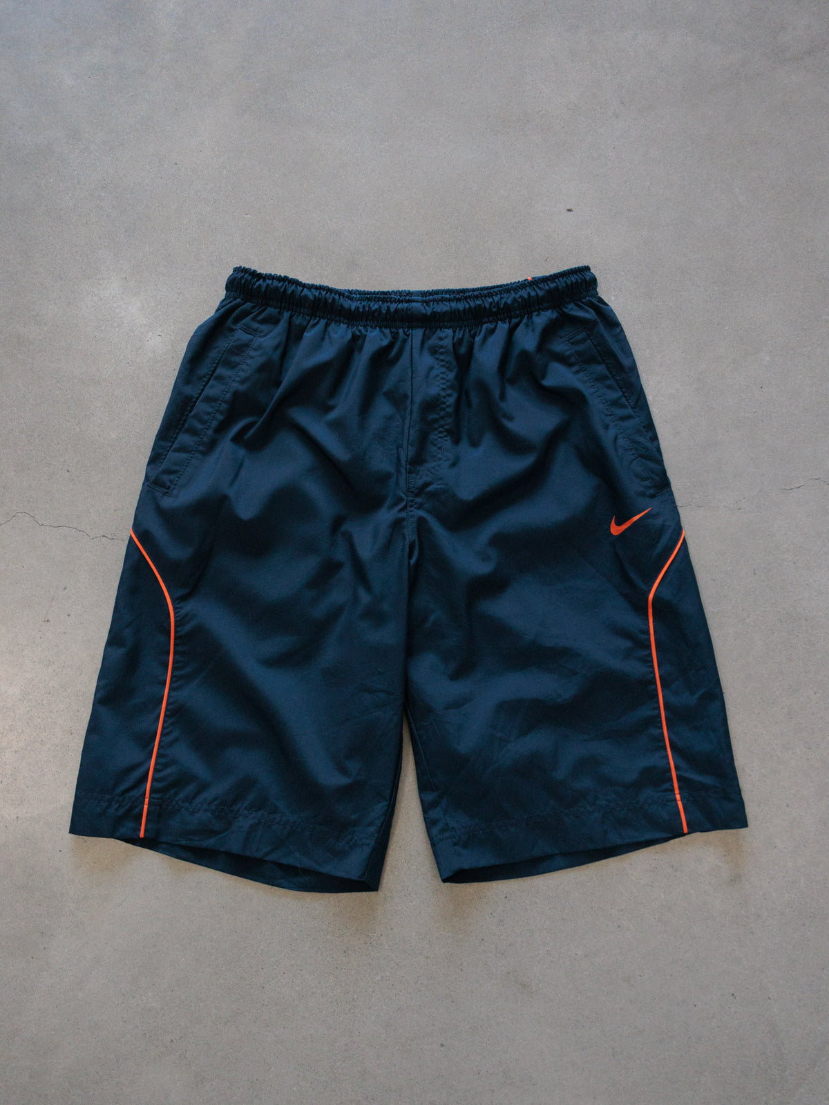 Vintage 00s Navy Nike Swim Shorts (M)