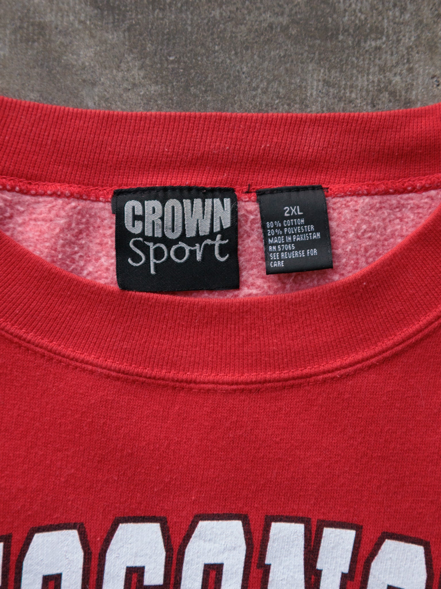Vintage 2005 Red Wisconsin Sweatshirt (2XL)