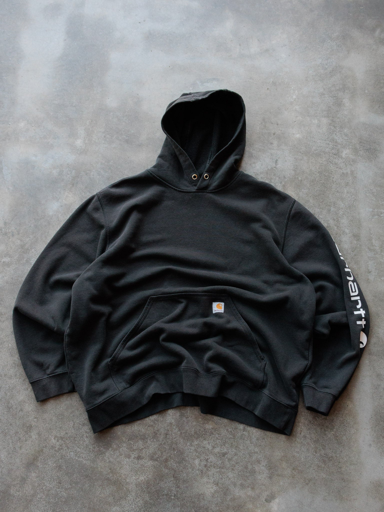 Vintage Black Carhartt Hoodie (2XL)