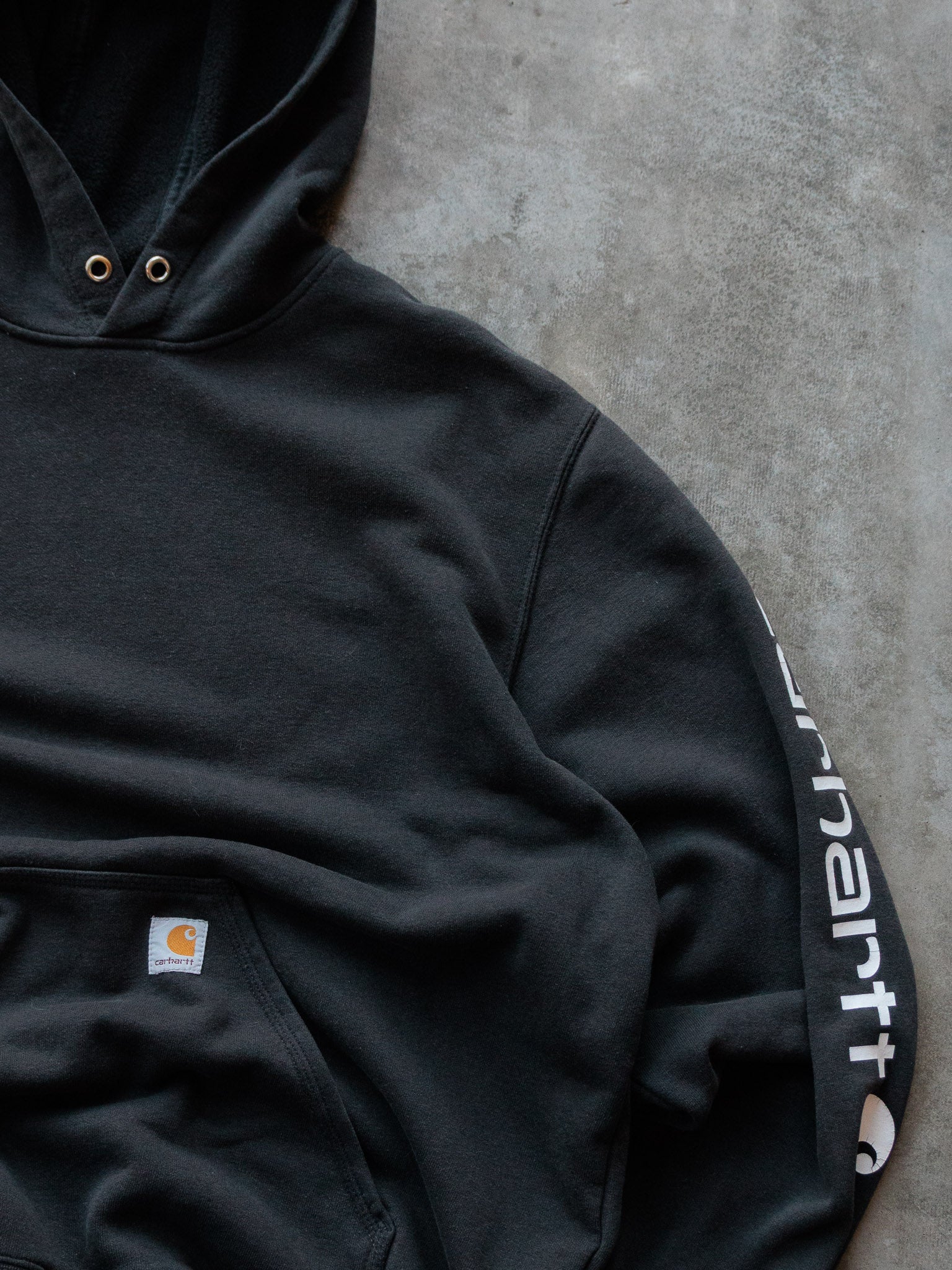 Vintage Black Carhartt Hoodie (2XL)