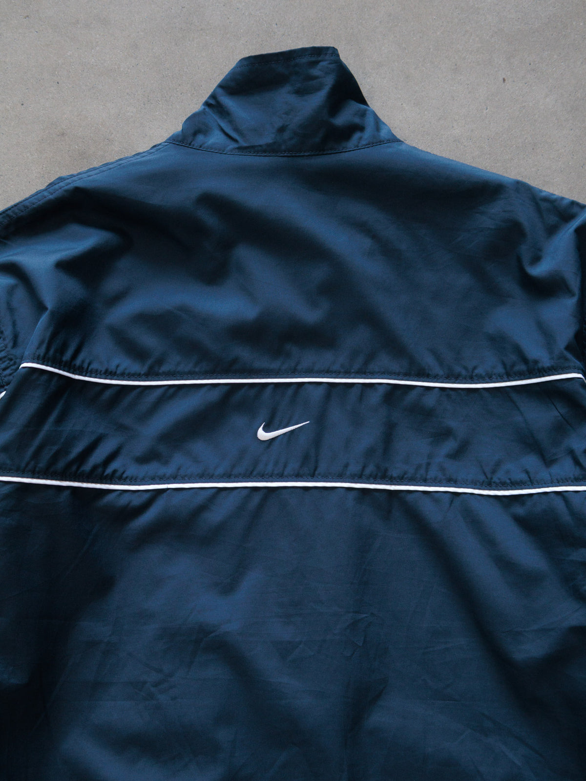 Vintage 00s Navy Nike Windbreaker (M)
