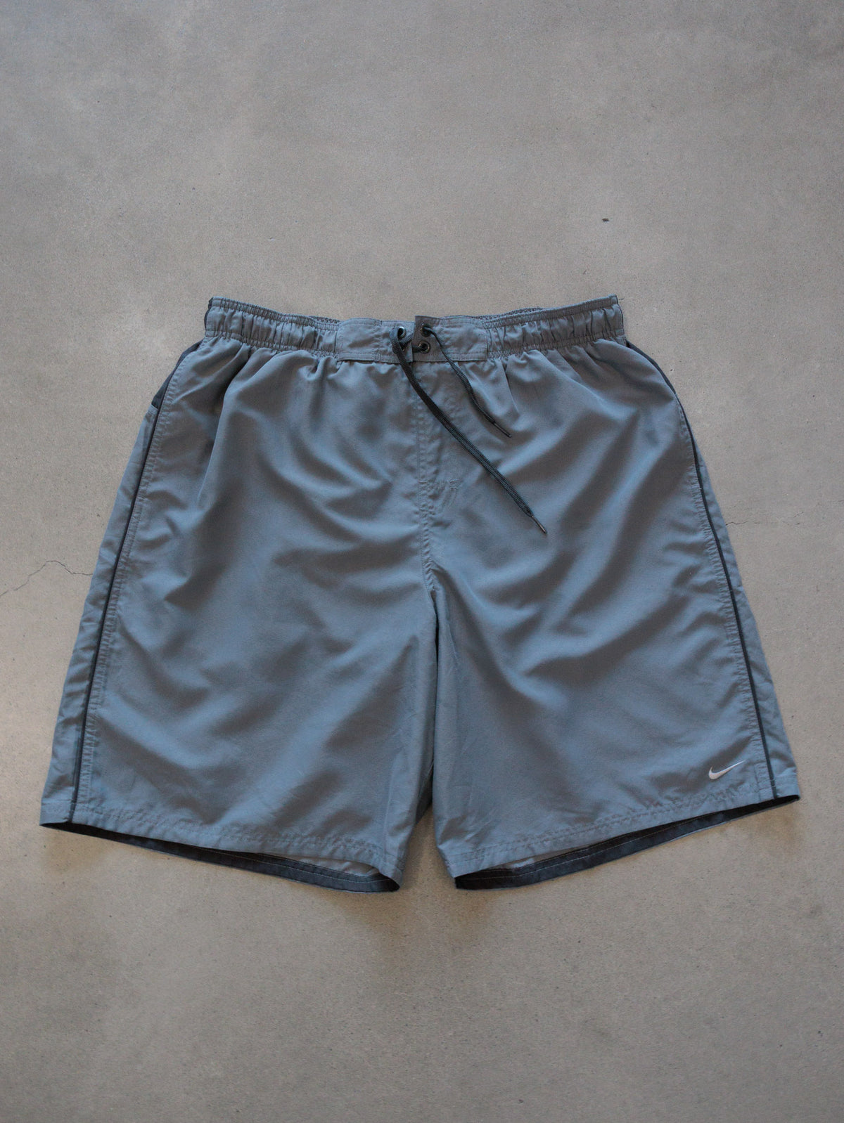 Vintage 00s Grey Nike Swim Shorts (XL)