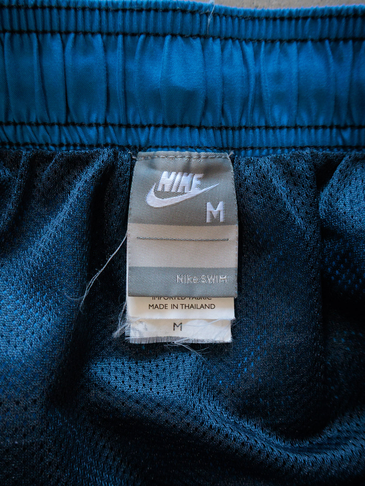 Vintage 00s Navy Nike Swim Shorts (M)