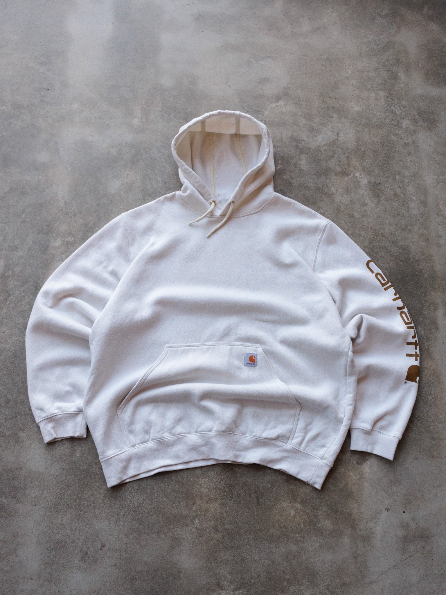 Vintage White Carhartt Hoodie (XL)