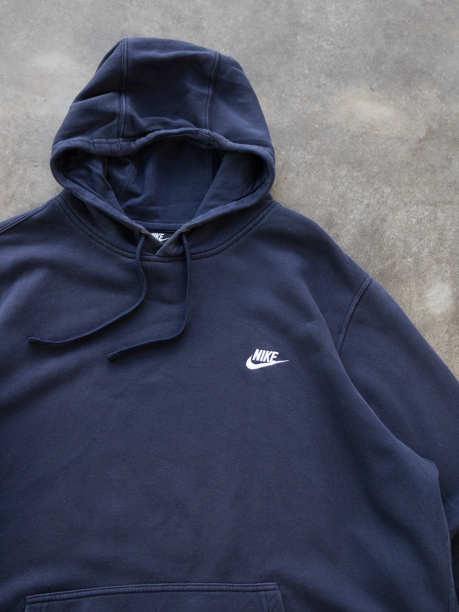 Vintage Navy Nike Hoodie (2XL)