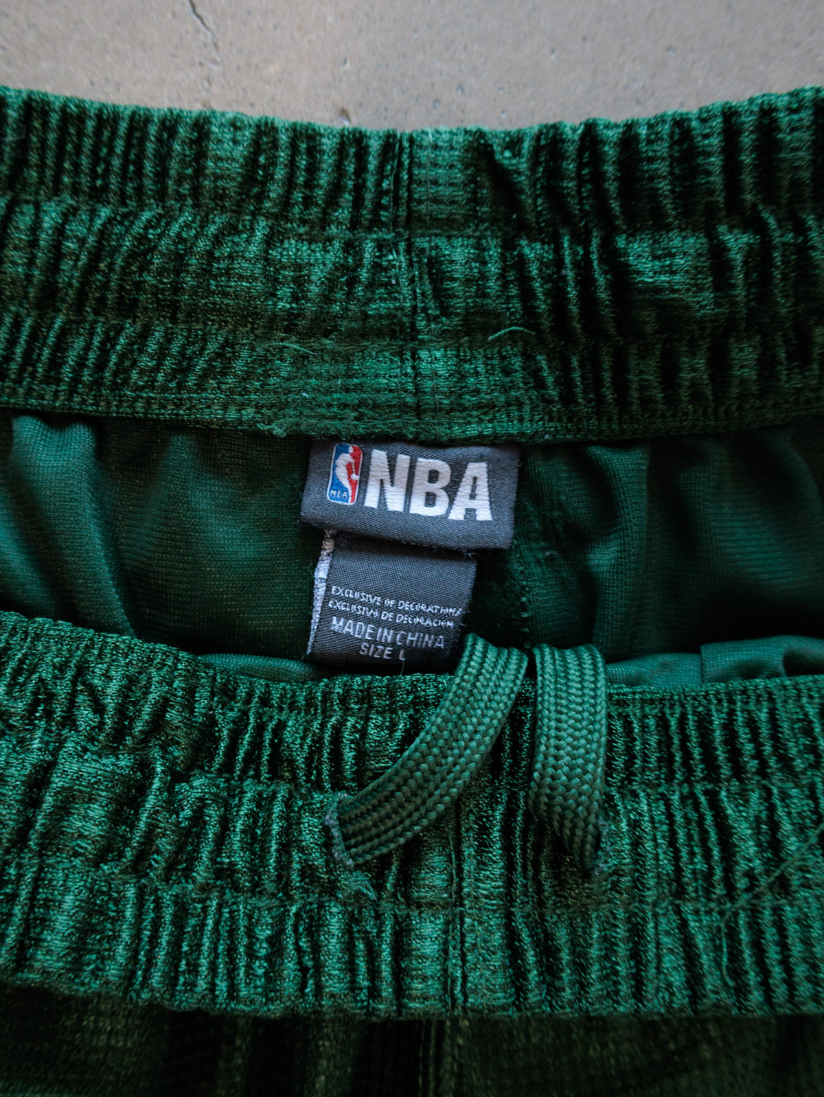 Vintage 00s Green NBA Basketball Shorts (L)