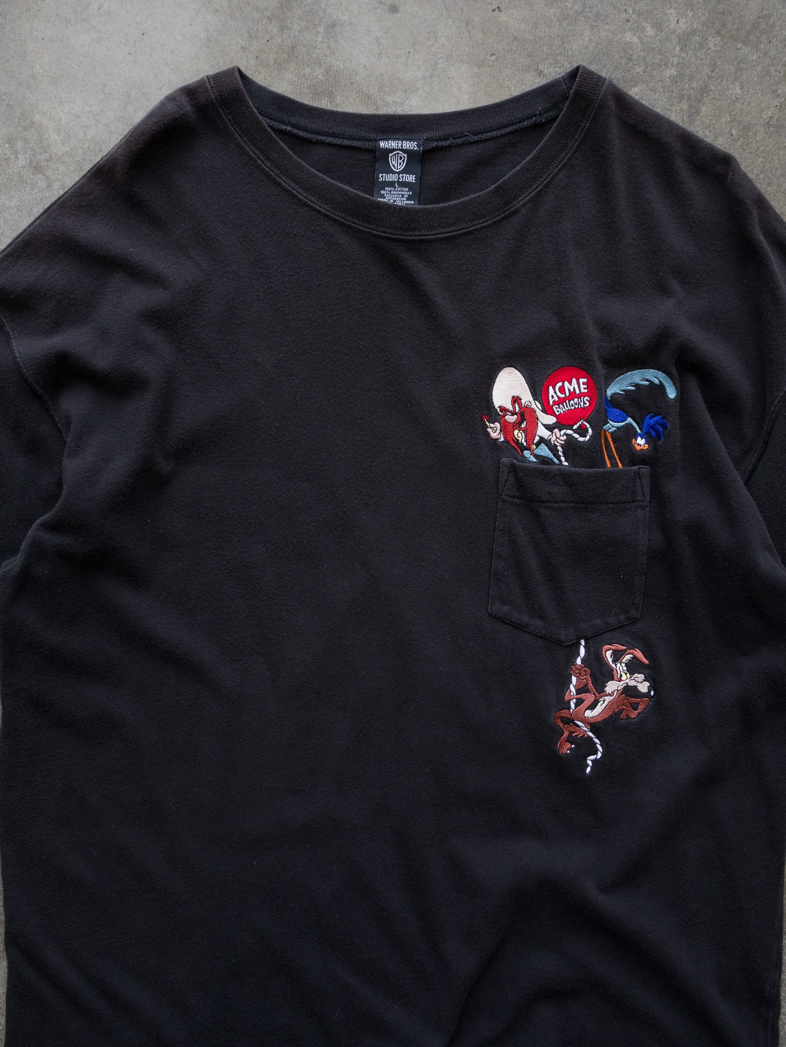 Vintage Black Looney Tunes Pocket Tee (L)