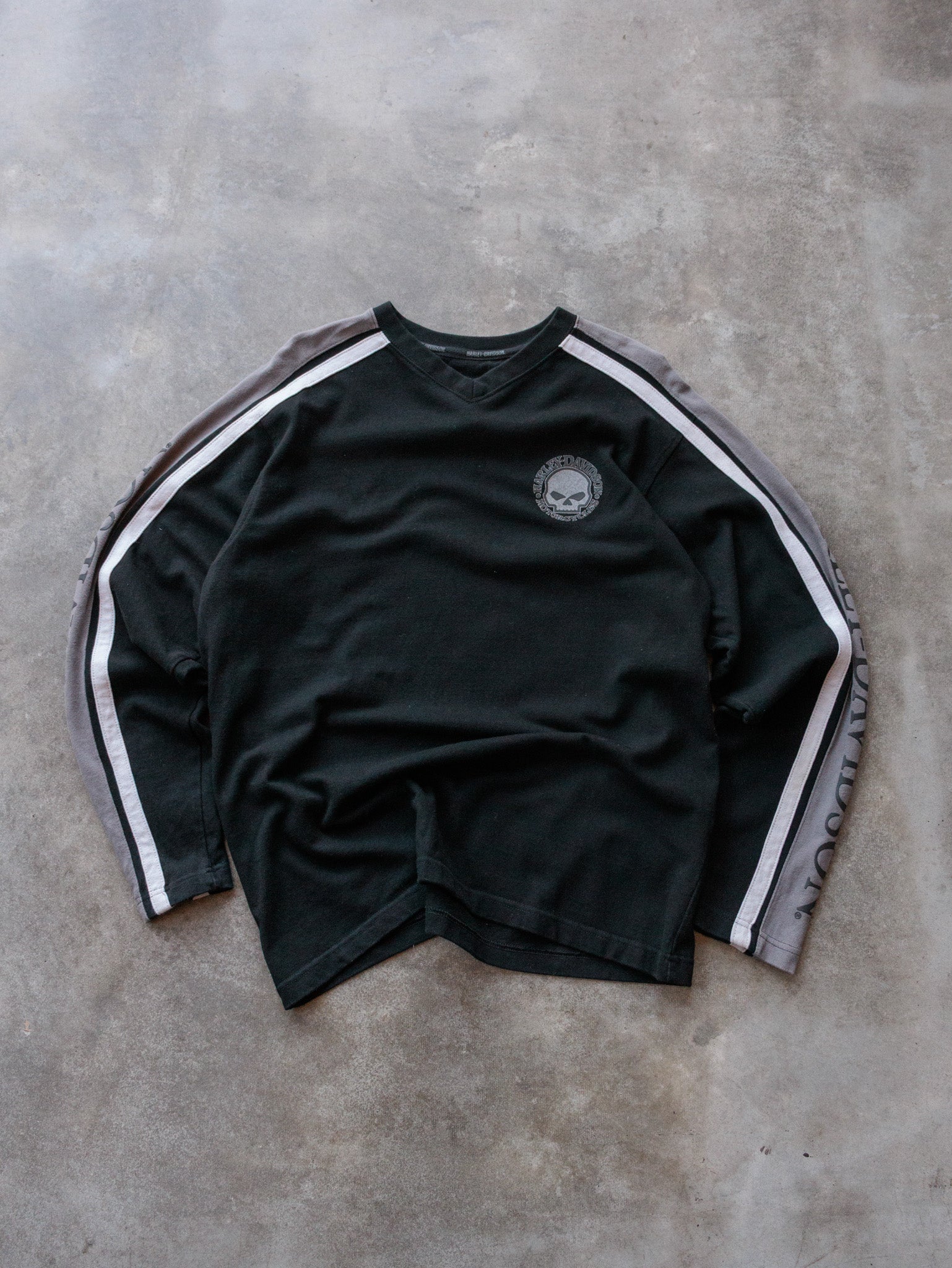 Vintage 00s Black Harley-Davidson Skull Long Sleeve Tee (L)