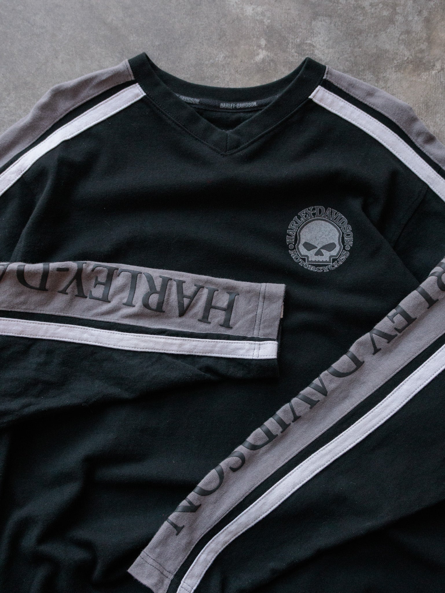 Vintage 00s Black Harley-Davidson Skull Long Sleeve Tee (L)