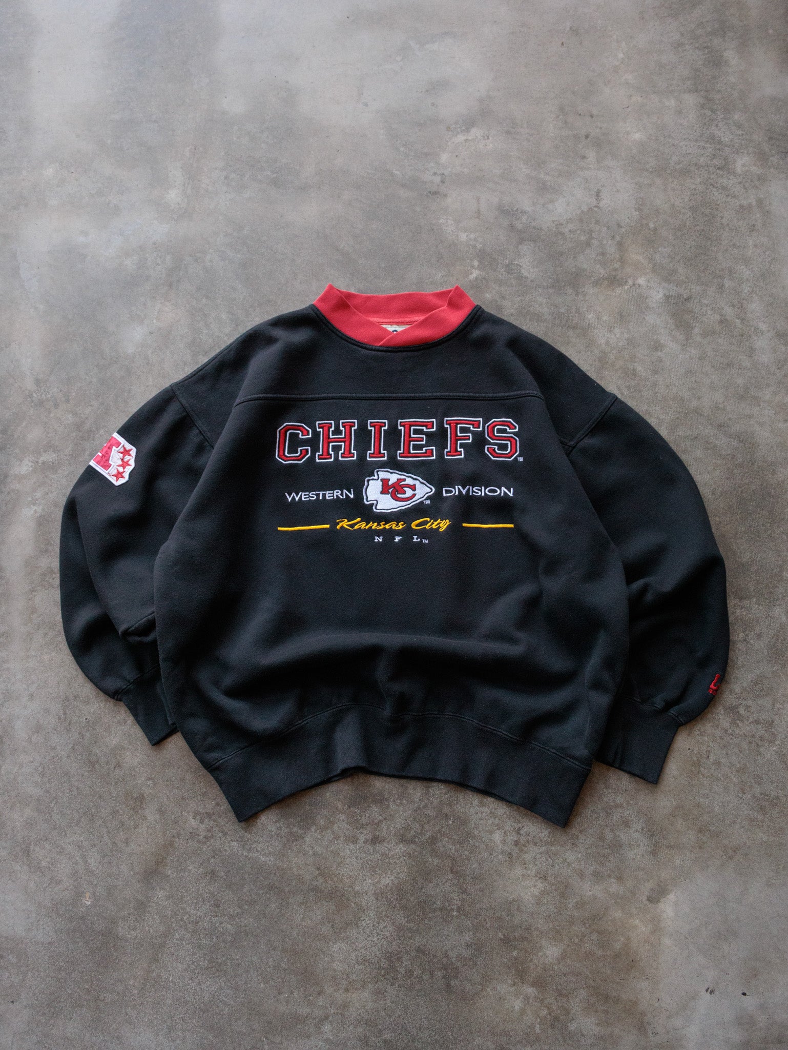 Vintage 90s Black Kansas City Chiefs Lee Sport Mock Neck Sweatshirt (L)