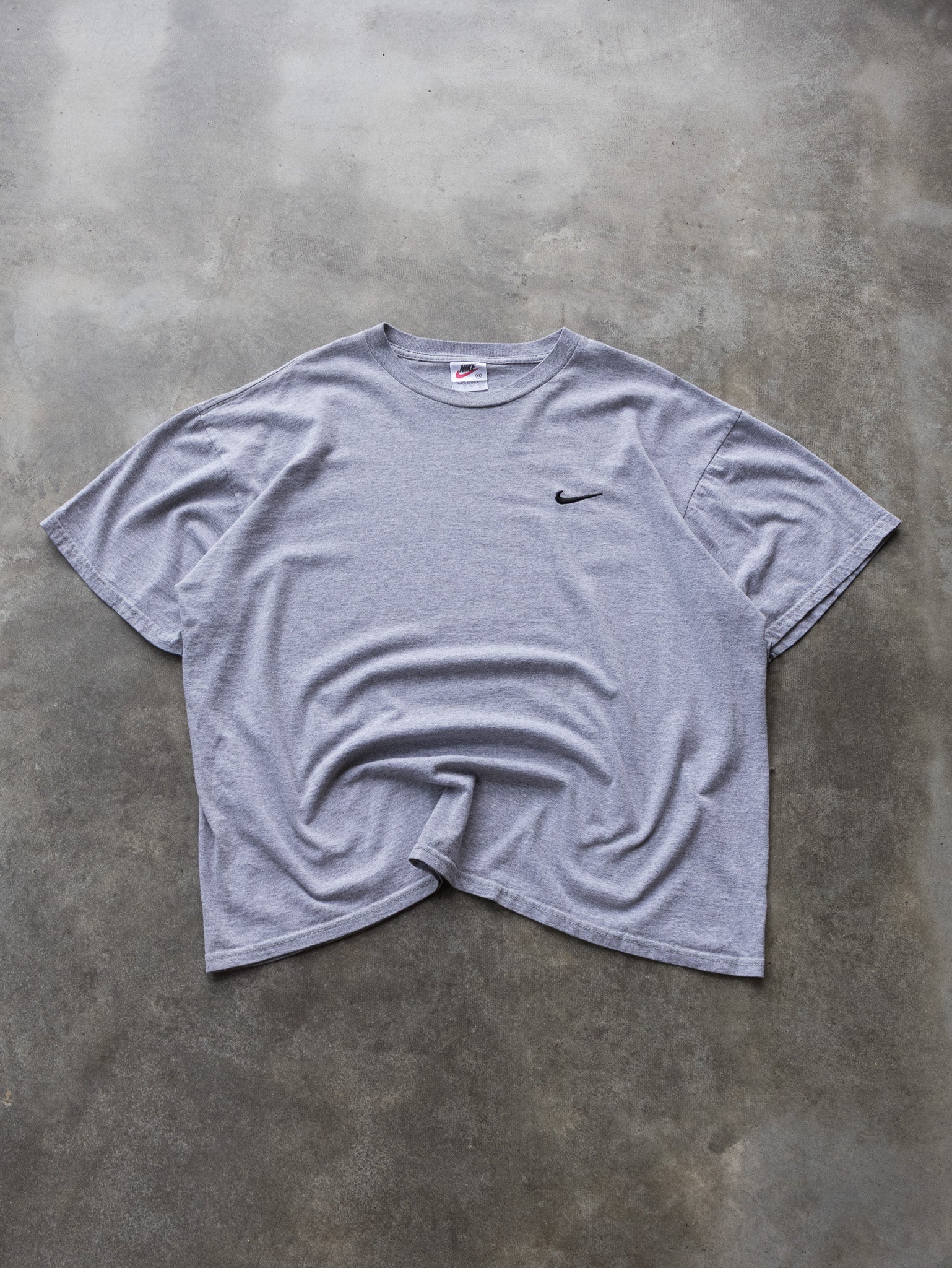 Vintage 90s Grey Nike Swoosh Tee (XL)