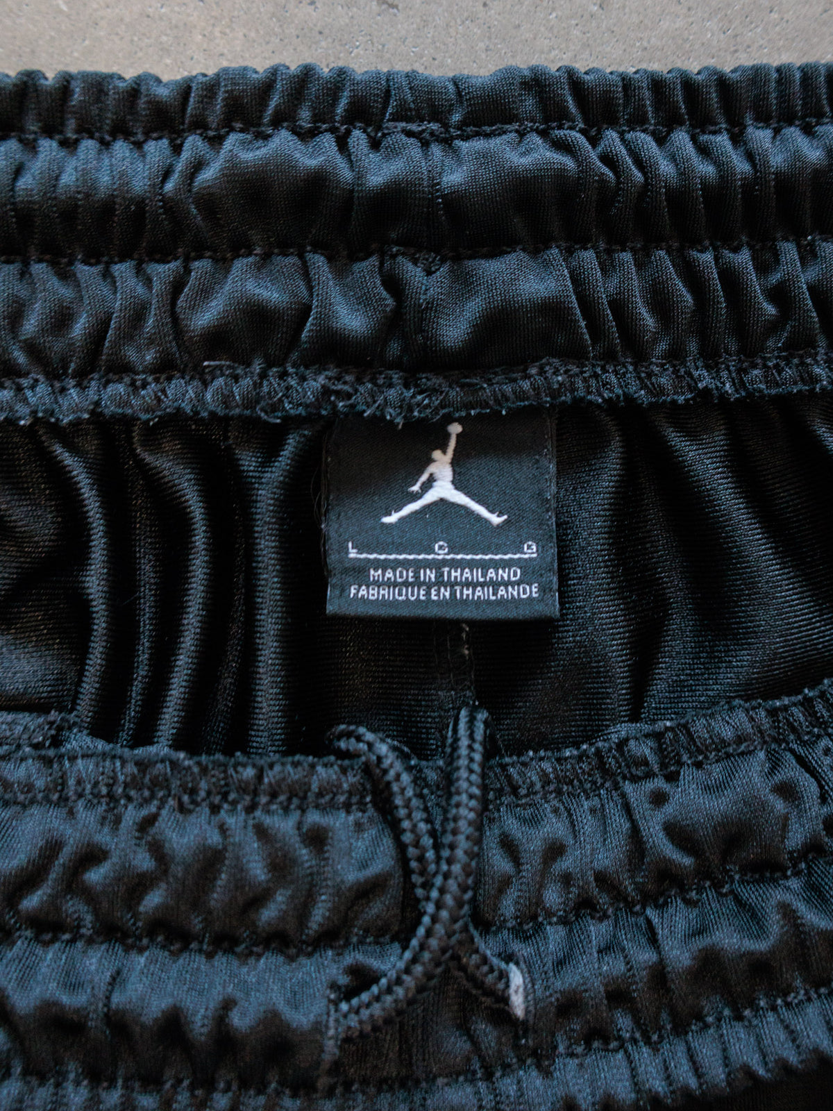 Vintage Black Jordan Basketball Shorts (L)