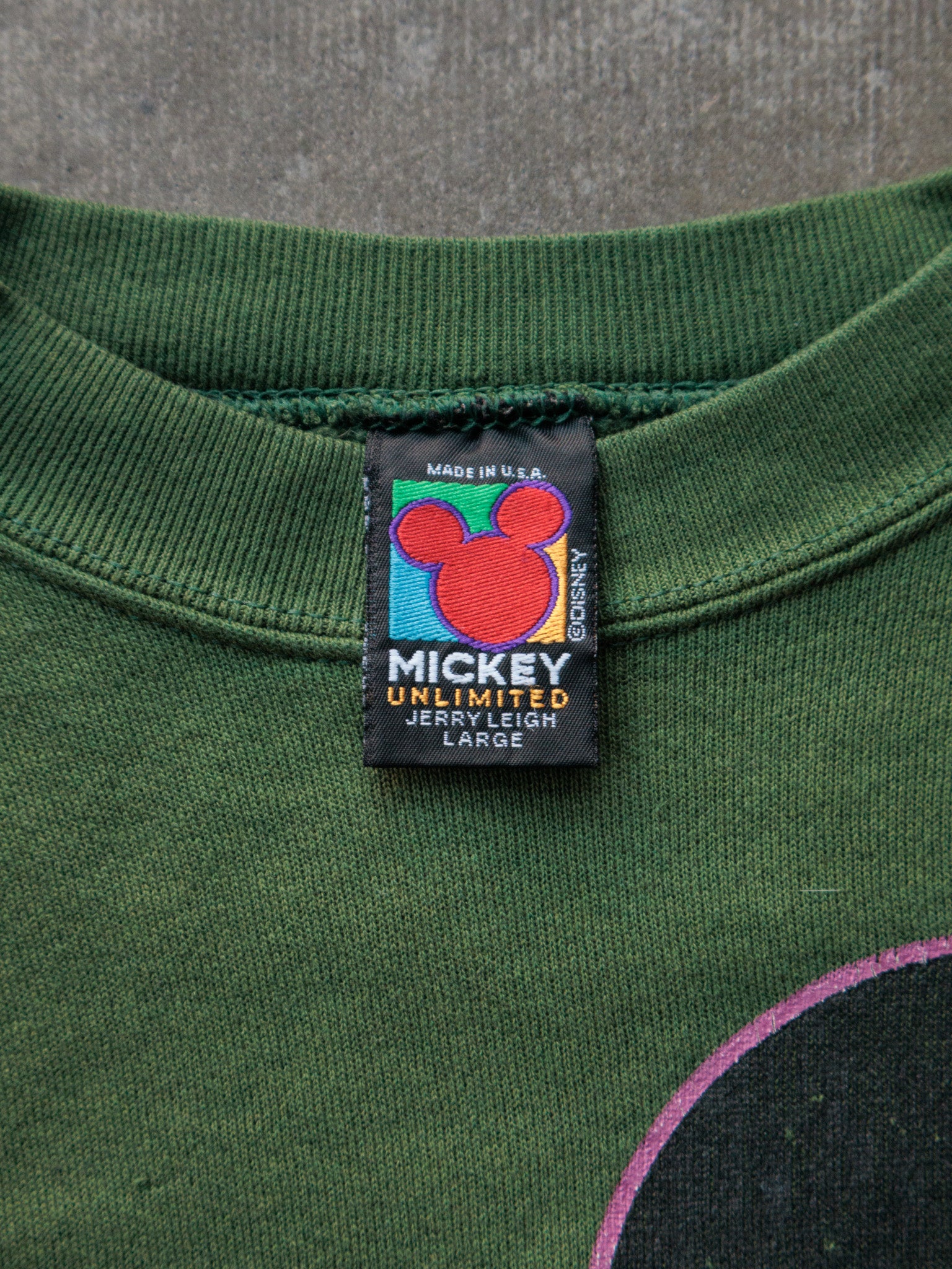Vintage 90s Green Disney Mickey Mouse Sweatshirt (L)