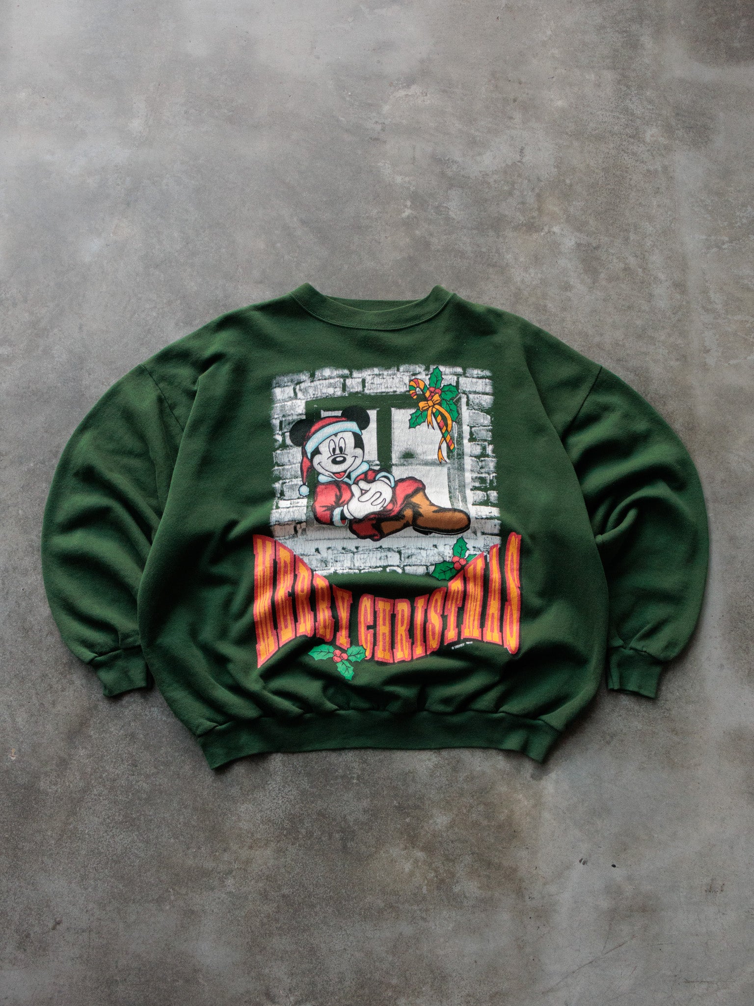 Vintage 90s Green Disney Mickey Mouse Merry Christmas Sweatshirt (XL)