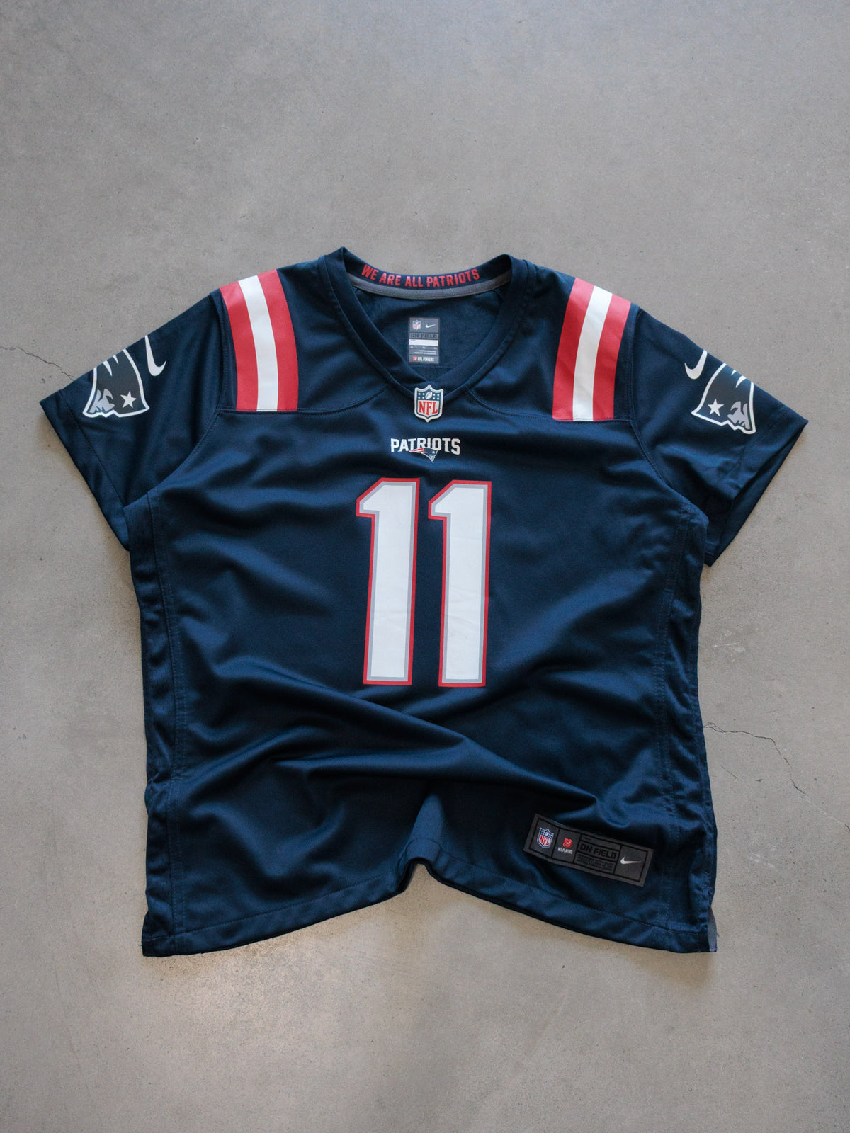 Vintage Navy Nike New England Patriots Edelman Jersey (XL)