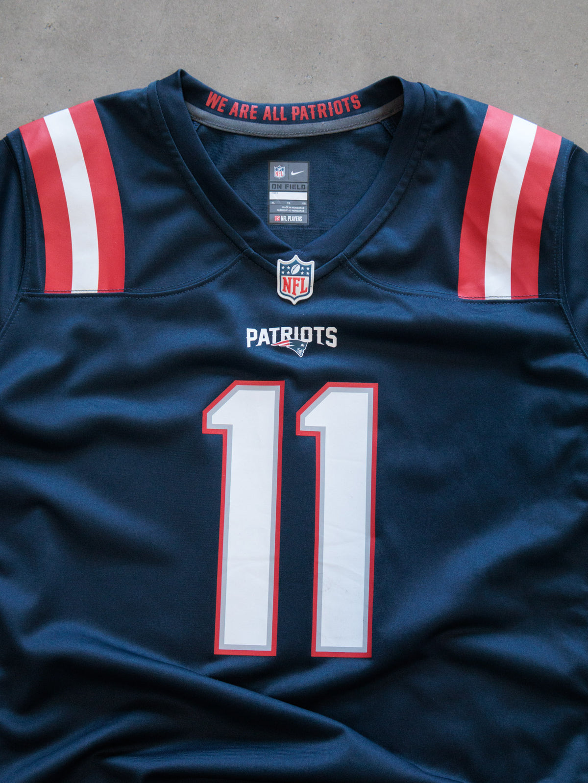 Vintage Navy Nike New England Patriots Edelman Jersey (XL)