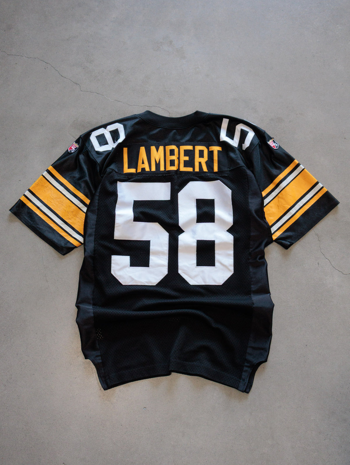 Vintage 90s Black Pittsburgh Steelers Lambert Jersey (S)