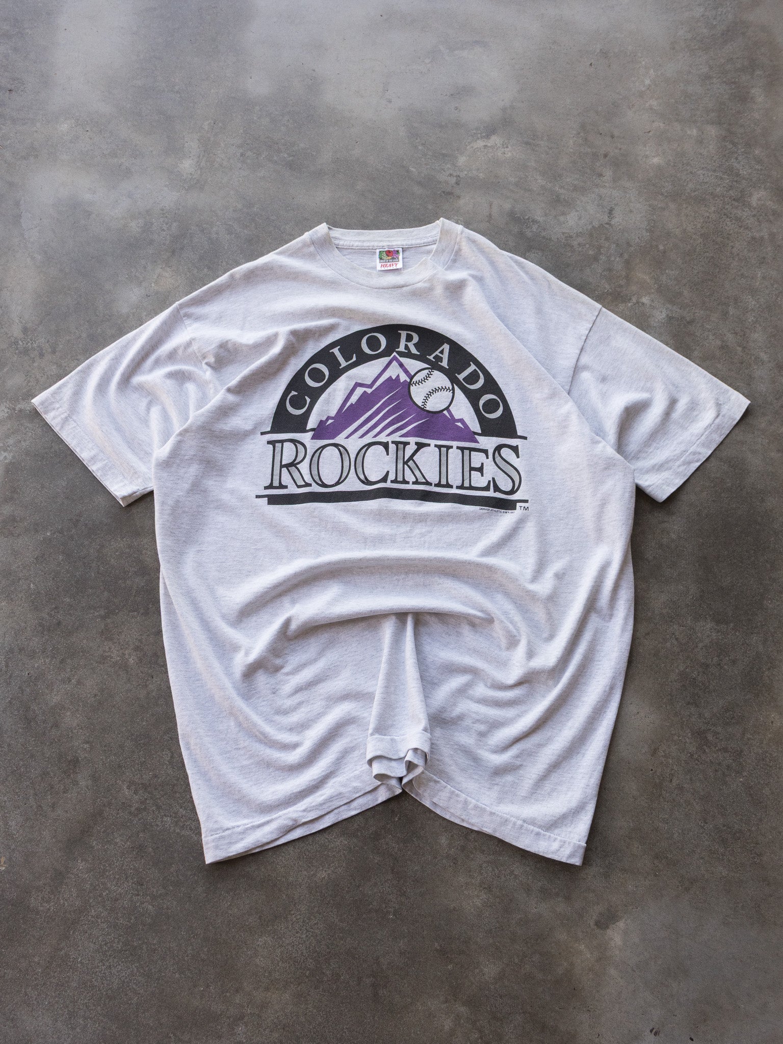 Vintage 1997 Grey Colorado Rockies Tee (2XL)