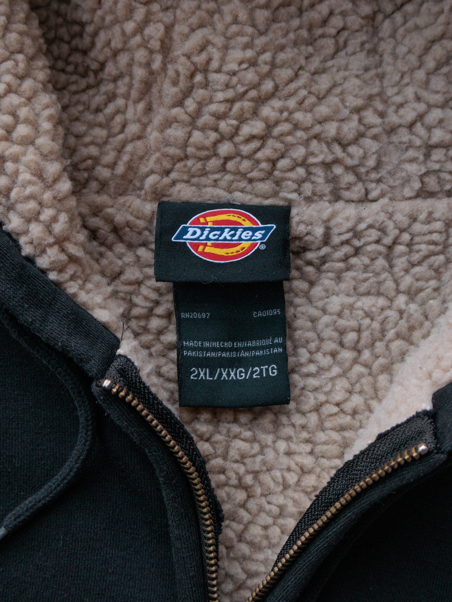 Vintage Black Dickies Sherpa Lined Full Zip Hoodie (2XL)
