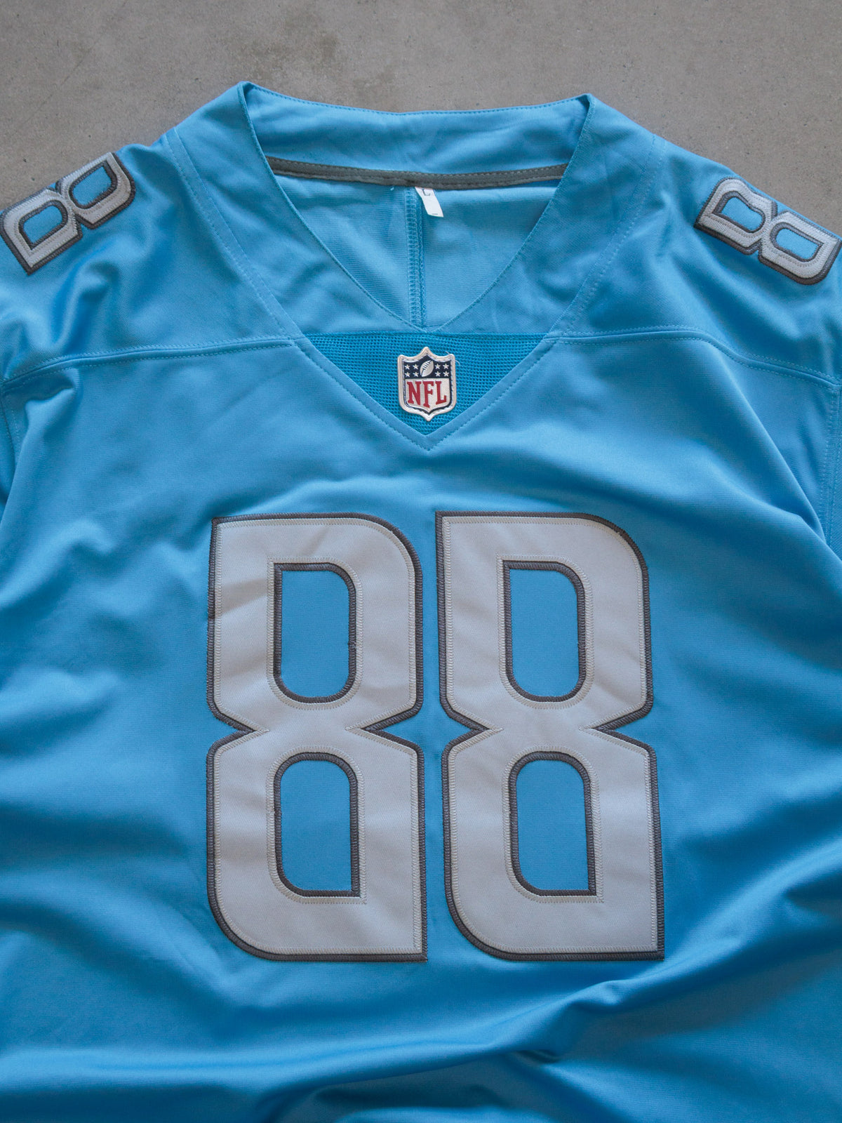 Blue Nike Detroit Lions Hockenson Jersey (L)