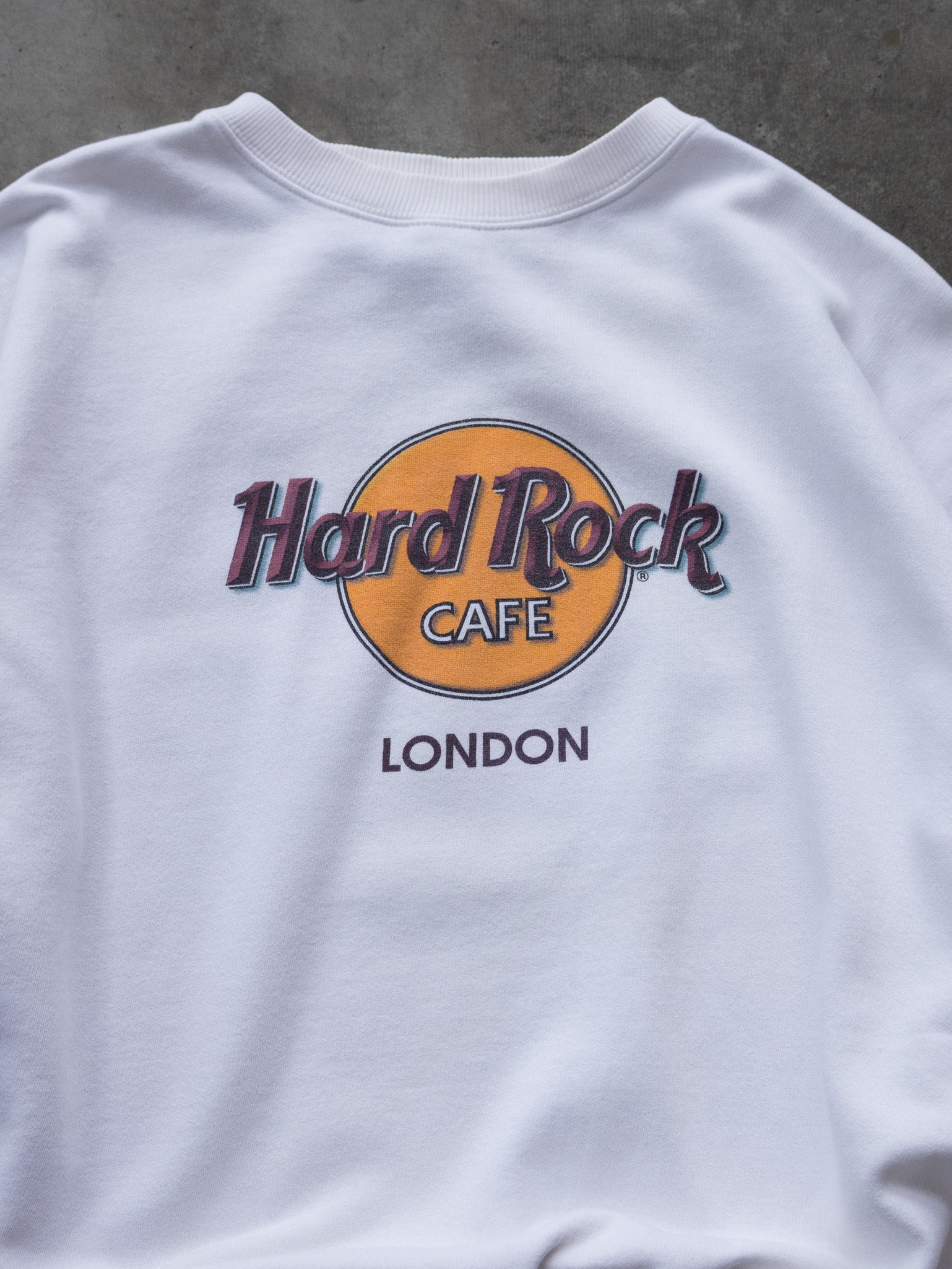 Vintage White Hard Rock Cafe London Sweatshirt (XL)