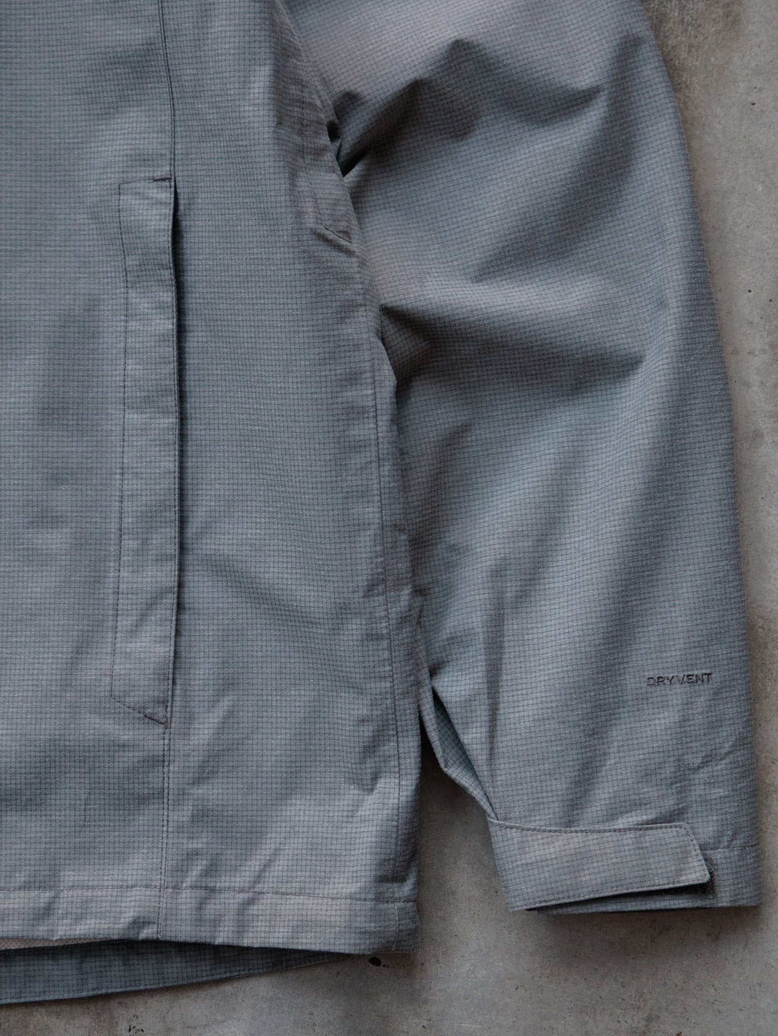 Vintage Grey The North Face Windbreaker (XL)
