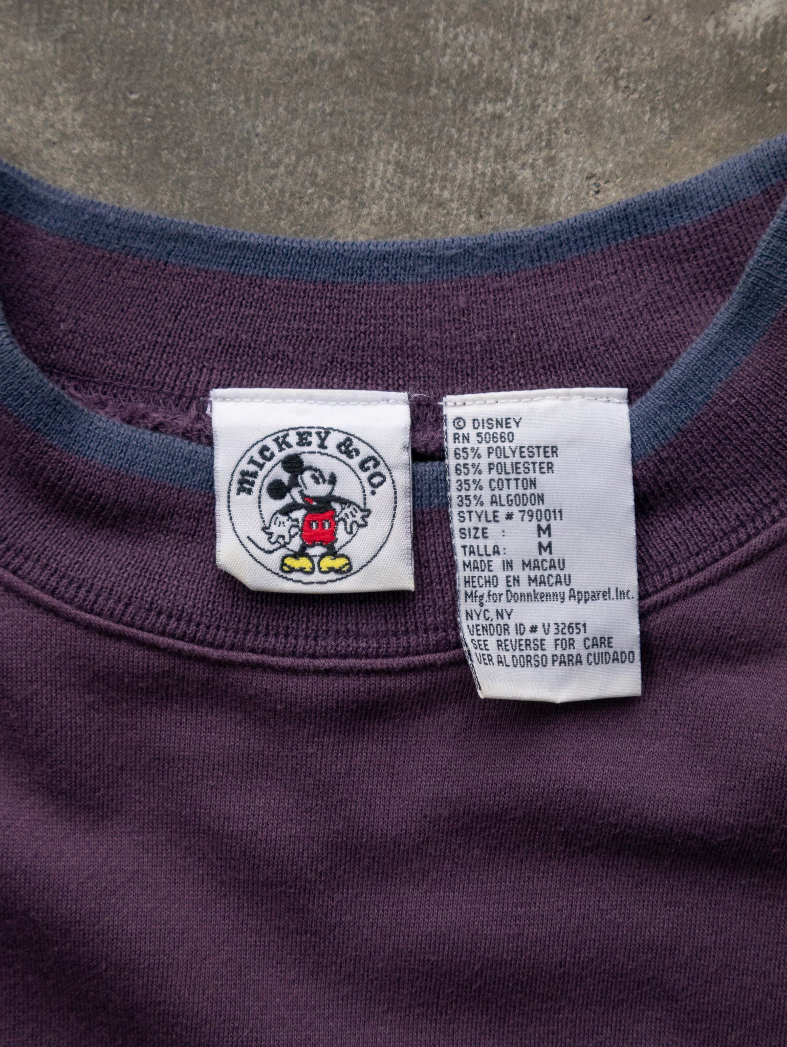 Vintage 90s Purple Disney Mickey Mouse Sweatshirt (M)