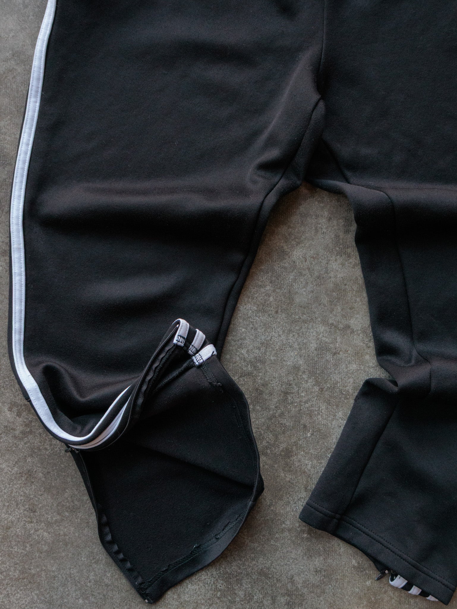 Vintage 00s Black Adidas Track Pants (S)