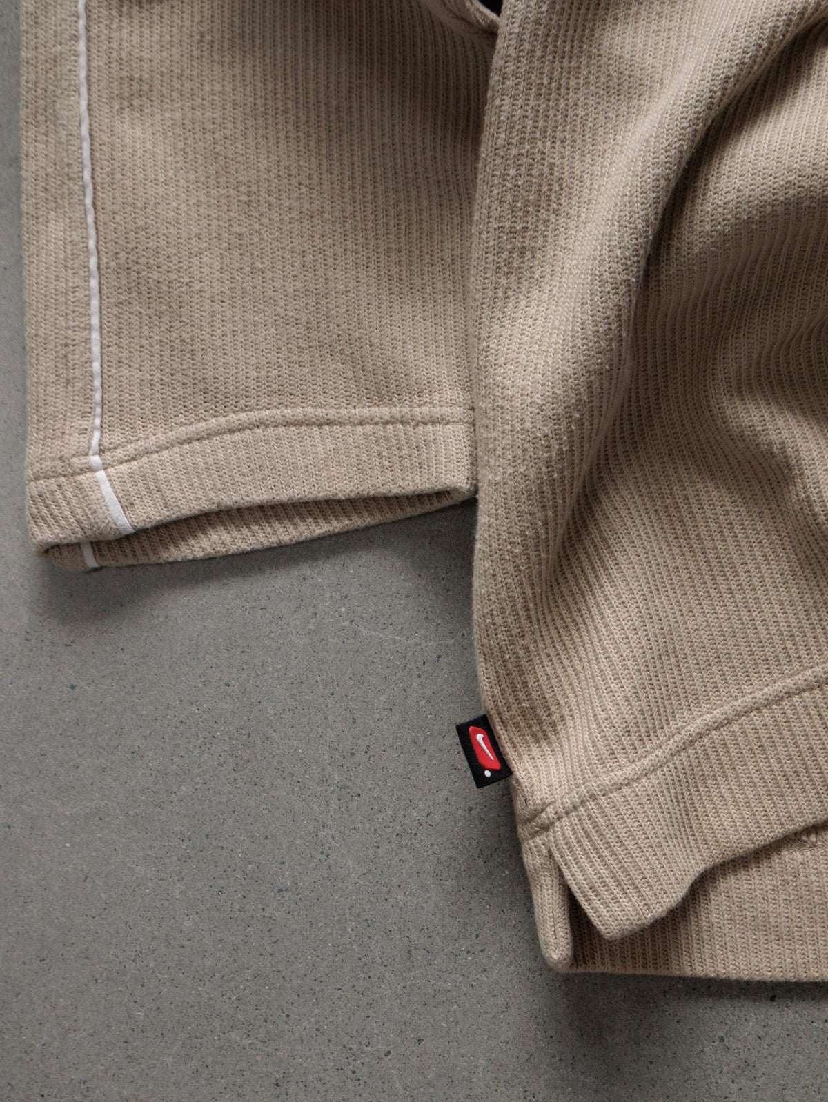 Vintage 00s Beige Nike Knit Sweater (XL)