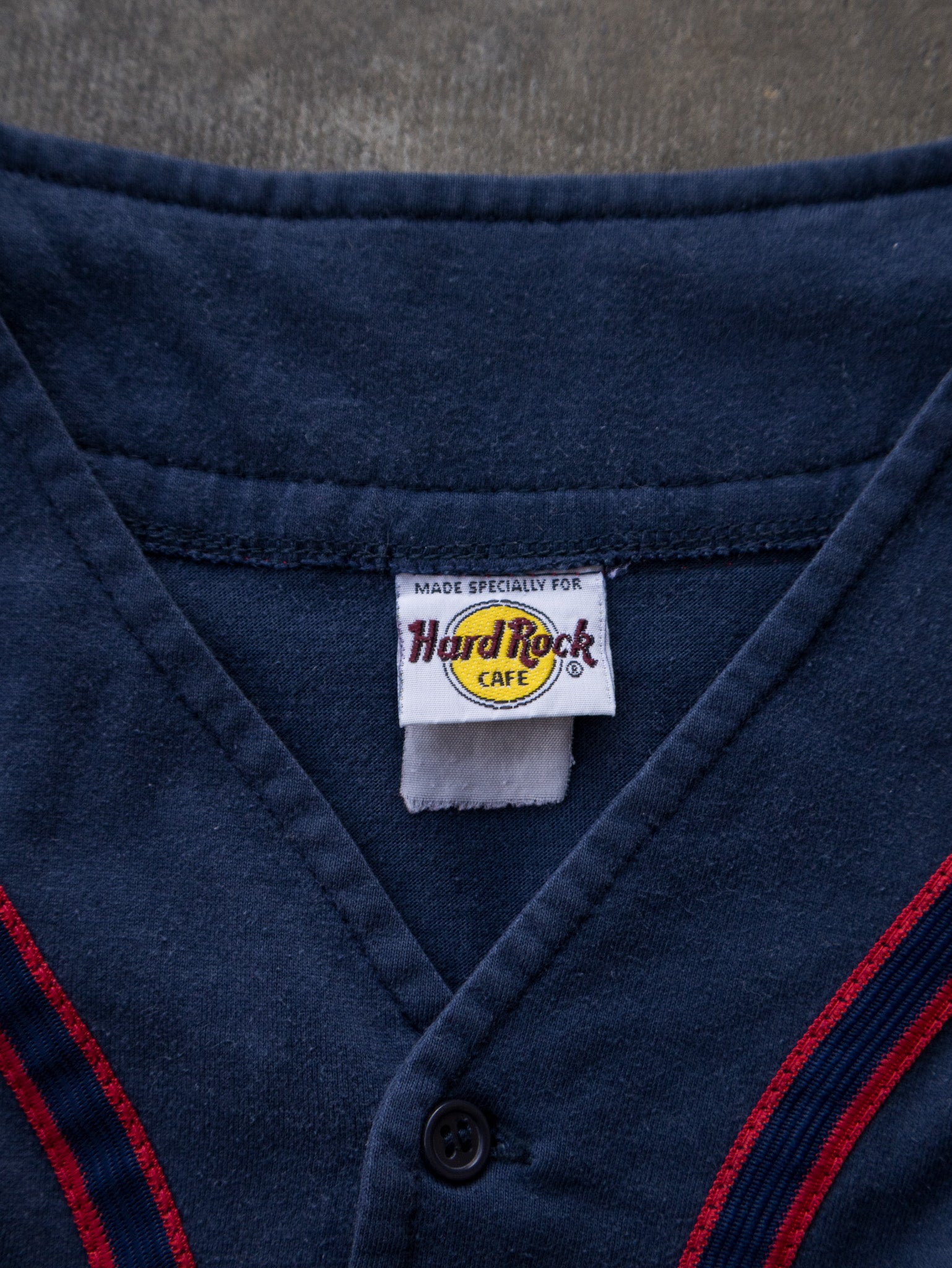 Vintage Navy Hard Rock Cafe Makati Philippines Jersey (XL)