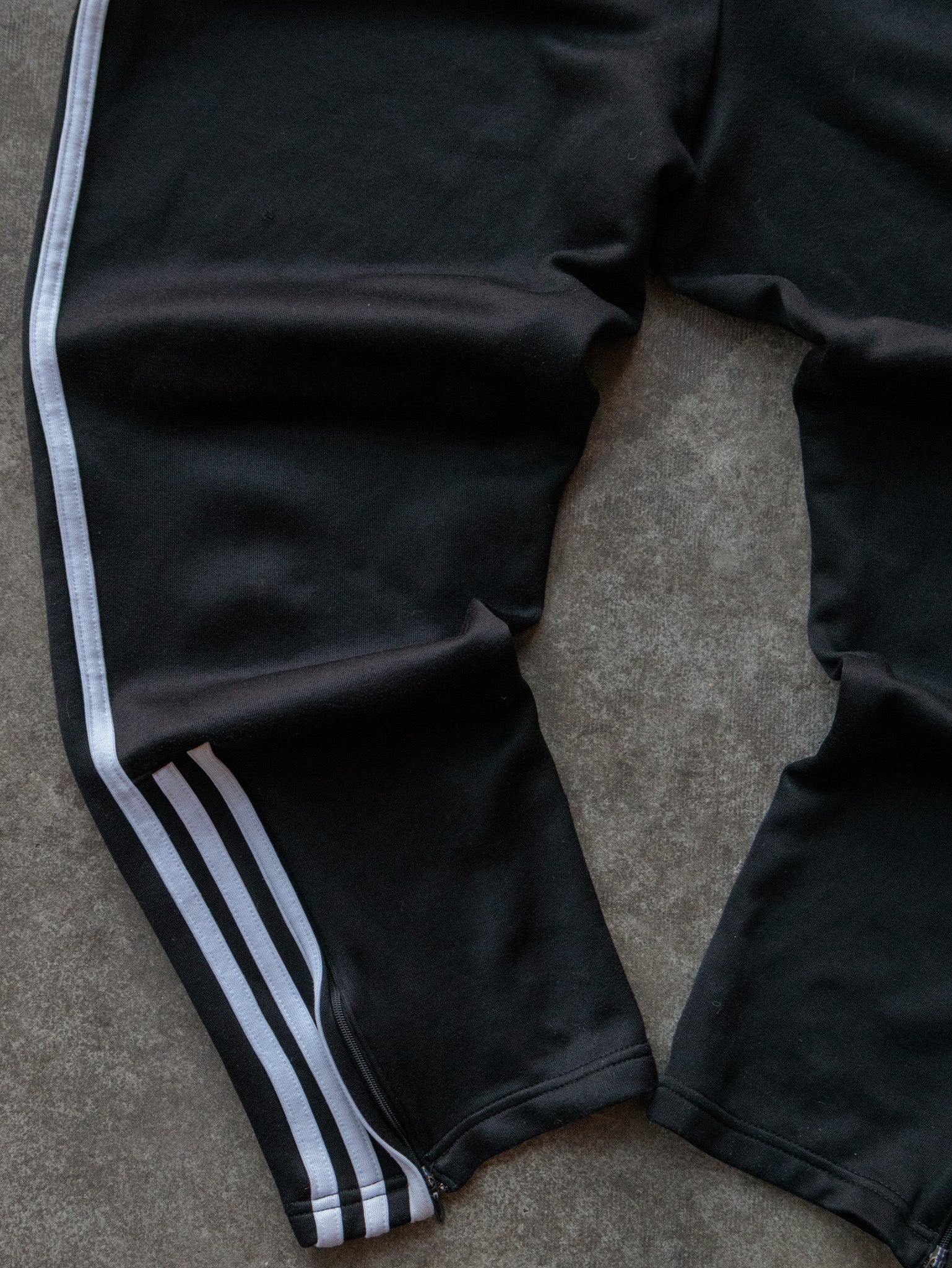 Vintage 00s Black Adidas Track Pants (S)