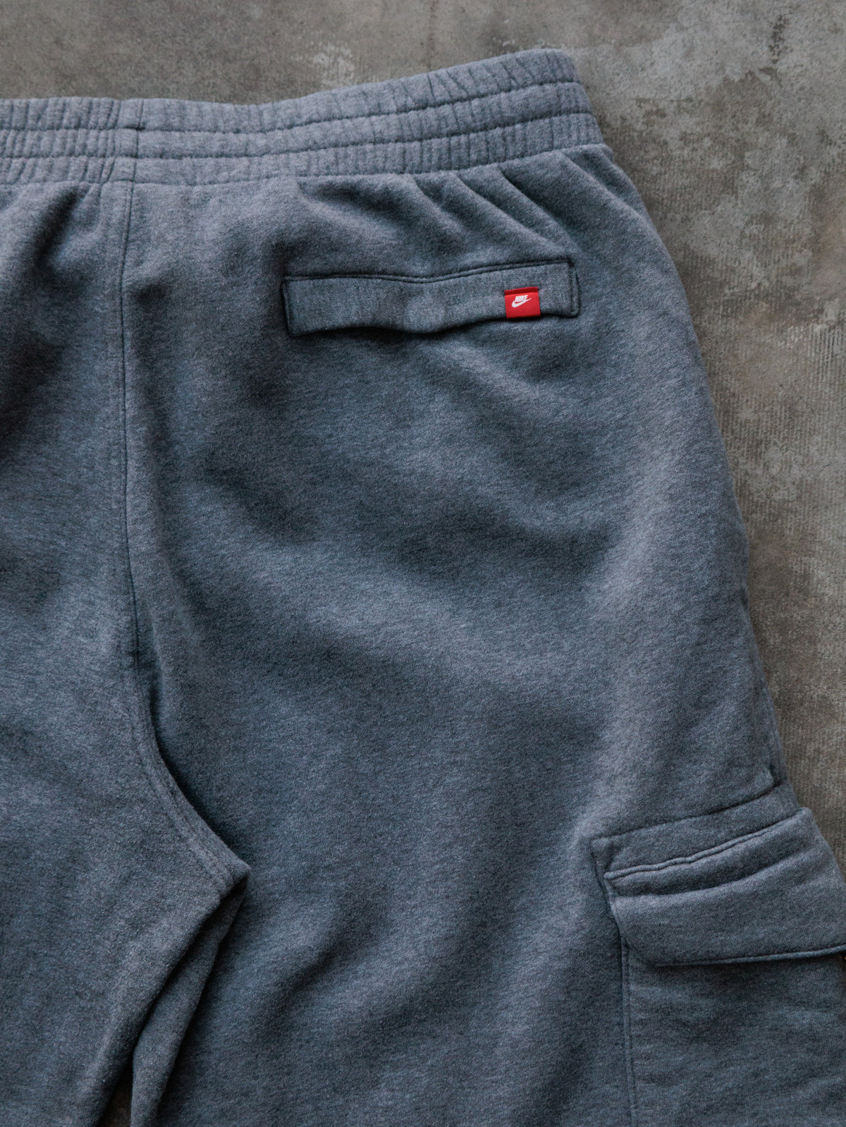 Vintage Grey Nike Cargo Sweatpants (XL)