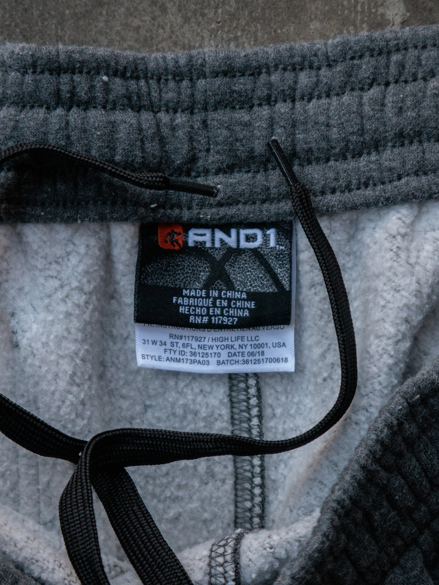 Grey AND1 Cargo Sweatpants (XL)