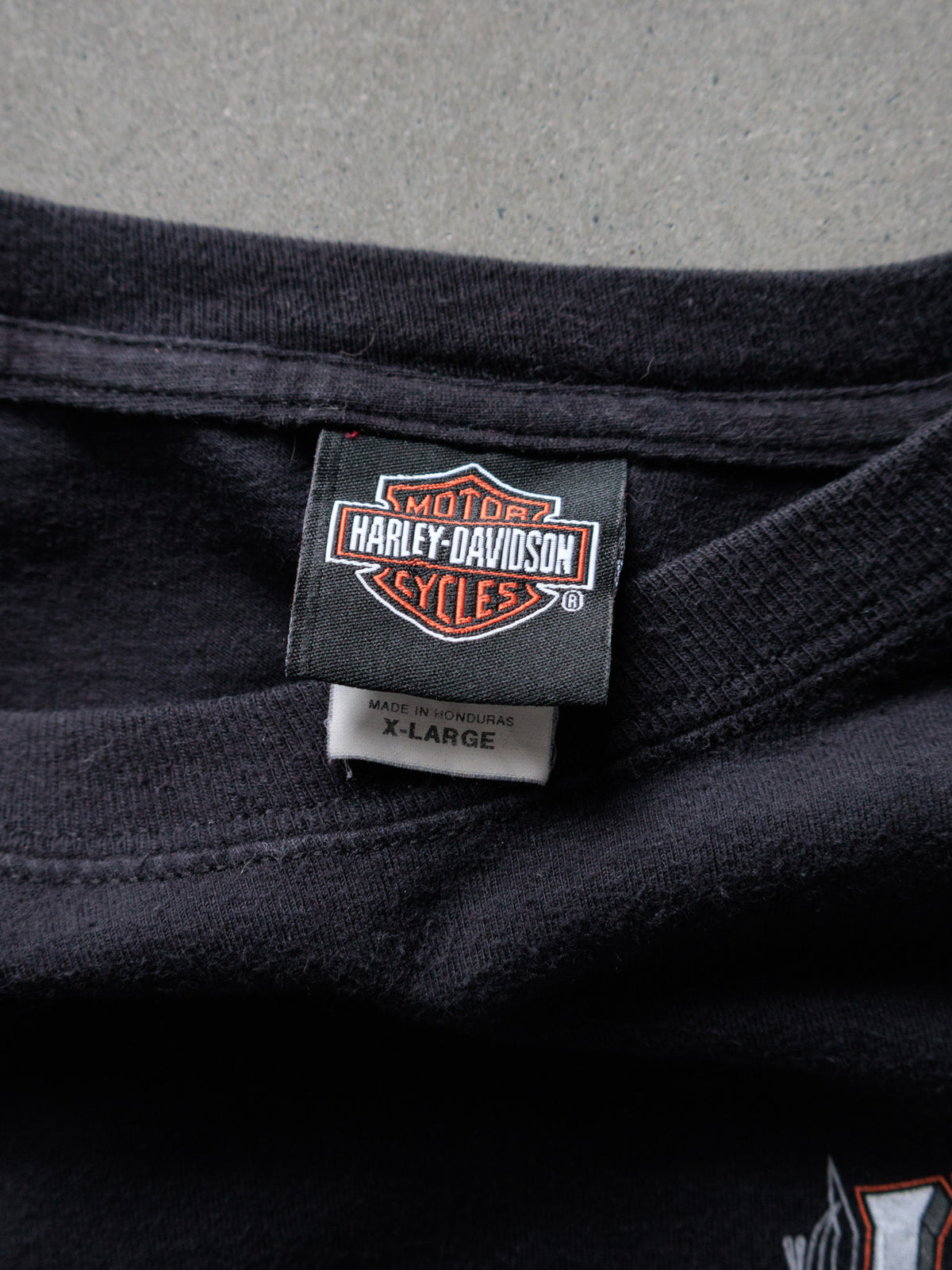 Vintage Black Harley-Davidson Branford Connecticut Tee (XL)