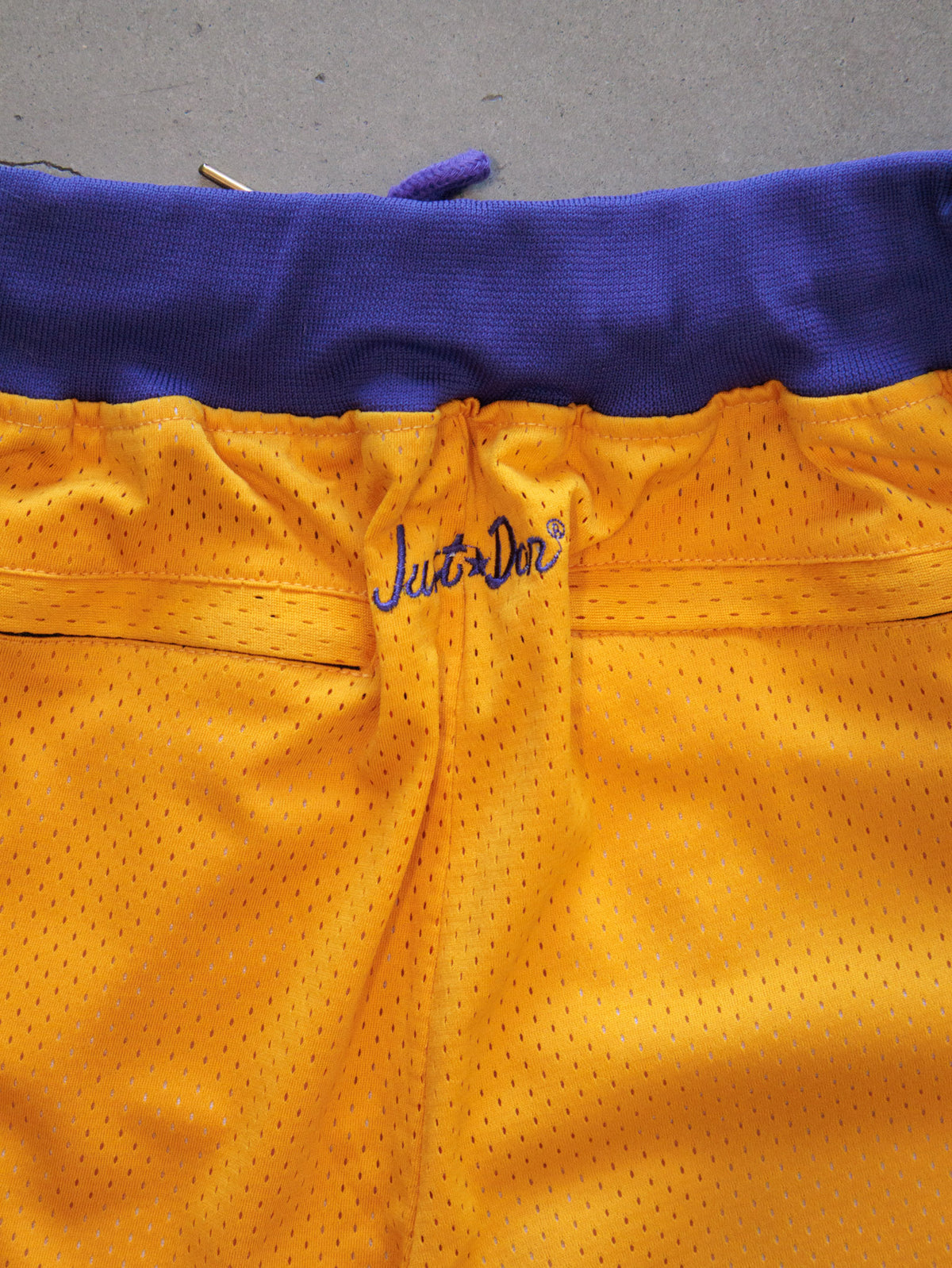 Yellow Just Don Los Angeles Lakers Basketball Shorts (M)