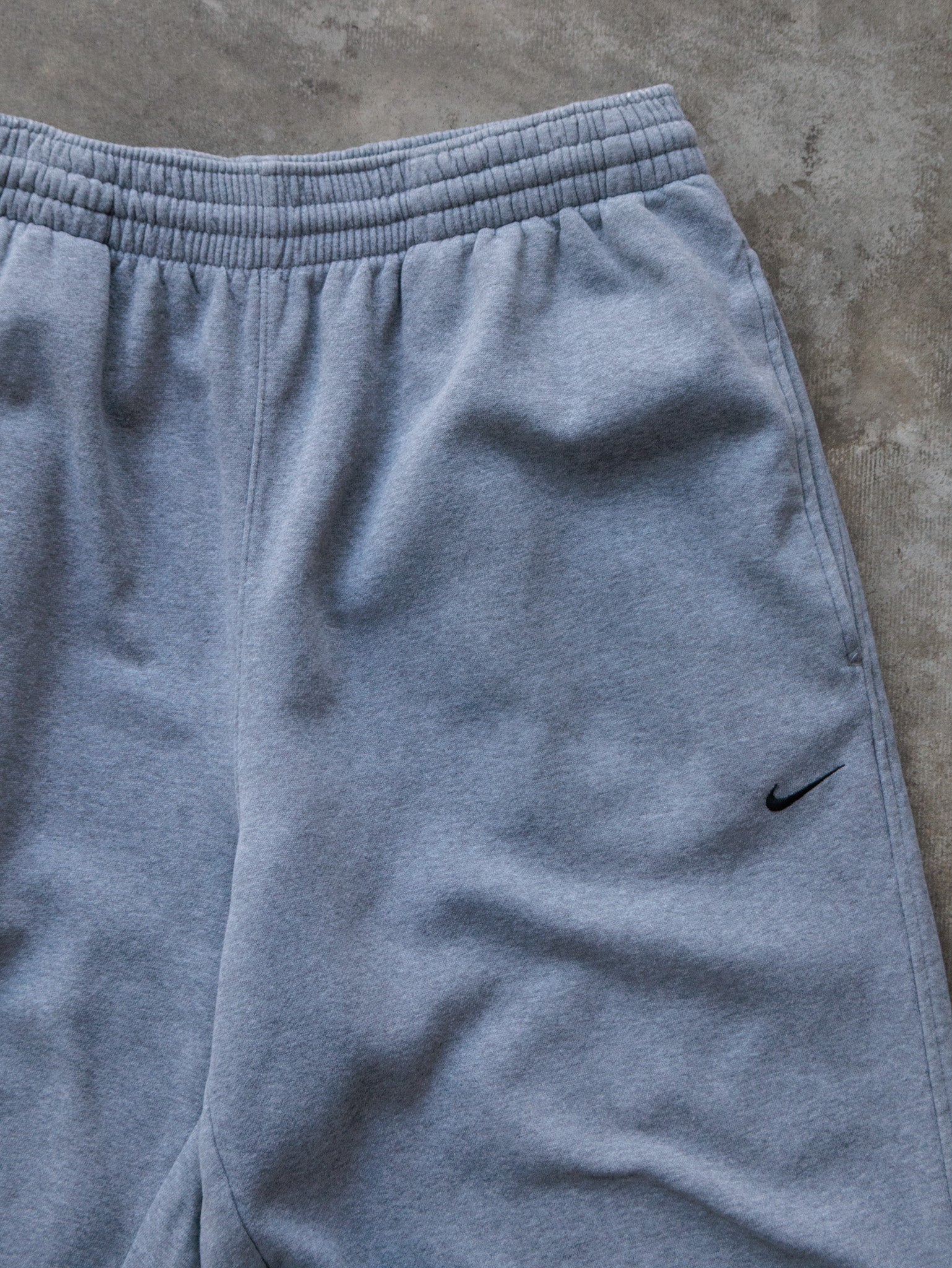Vintage Grey Nike Sweatpants (L)
