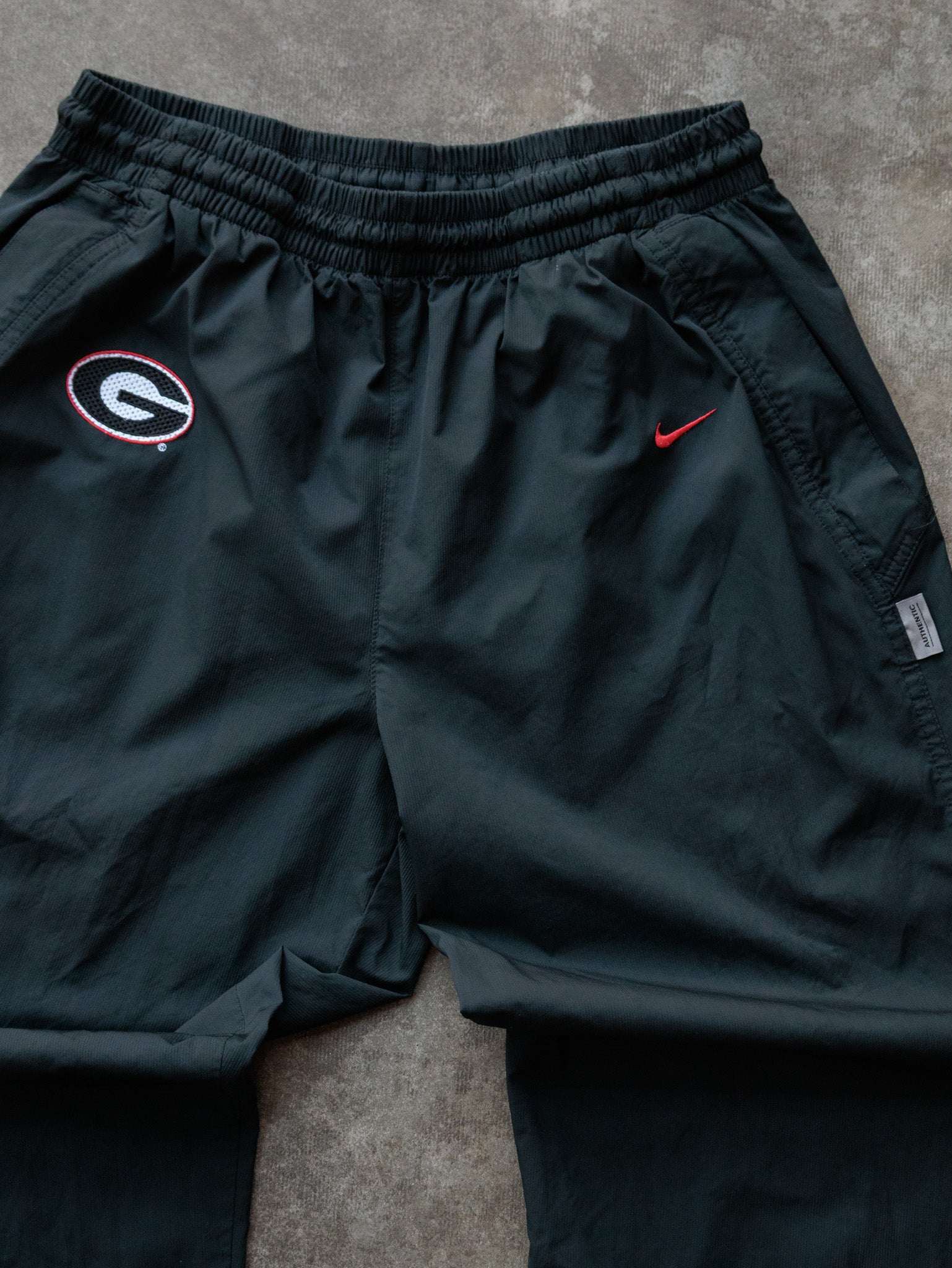 Vintage 00s Black Nike Georgia Bulldogs Track Pants (L)