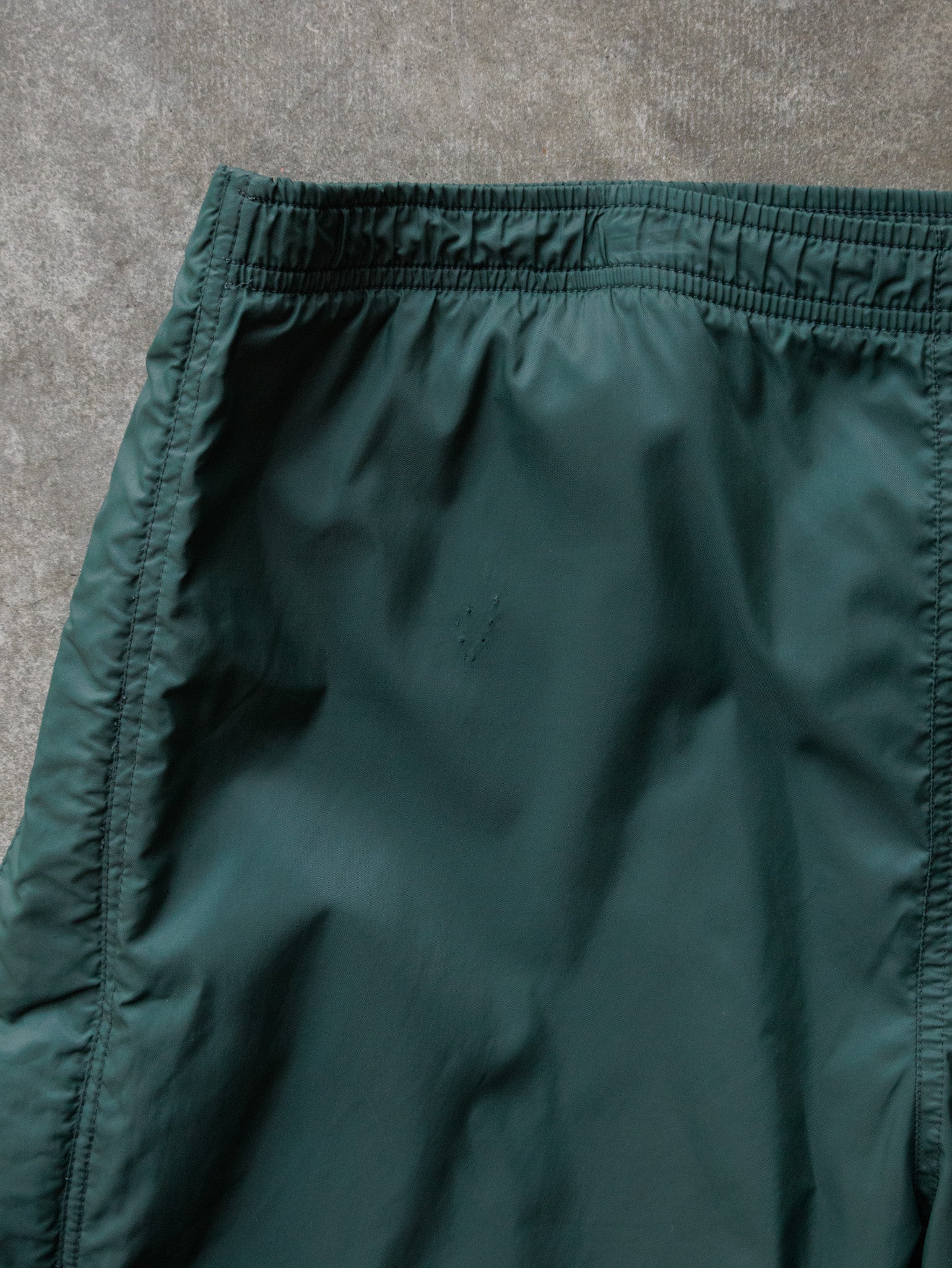 Vintage 90s Green Nike Track Pants (12-14Y)