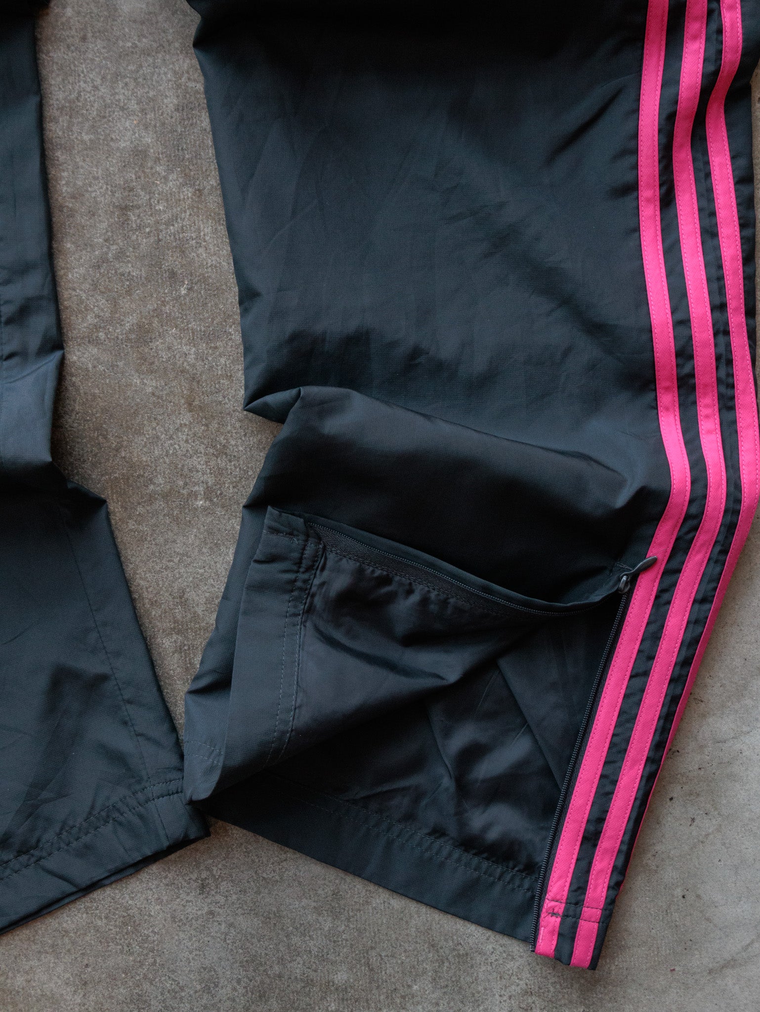 Vintage 00s Black Adidas Track Pants (M)