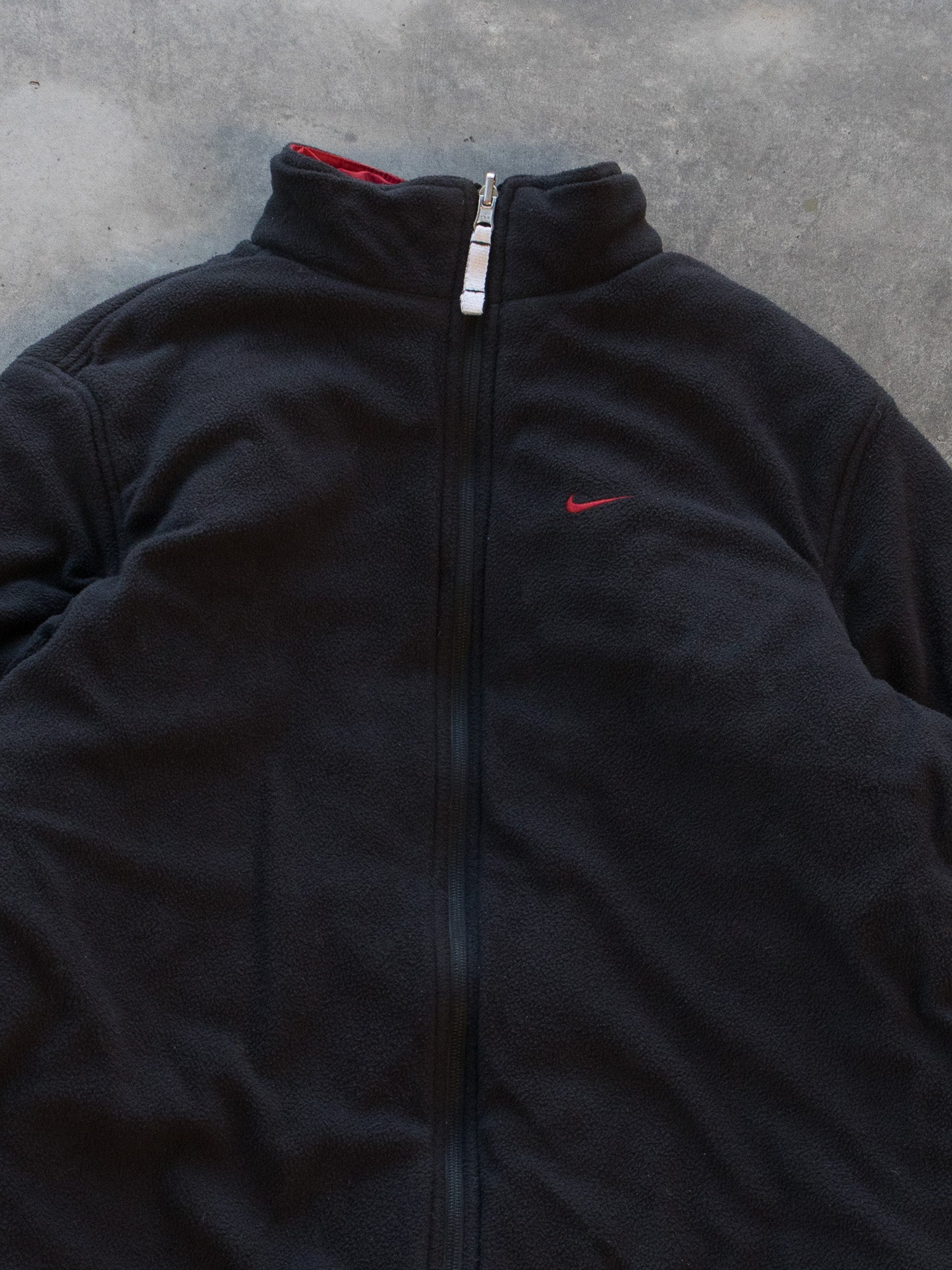 Vintage Black & Red Nike Reversible Fleece Jacket (L)
