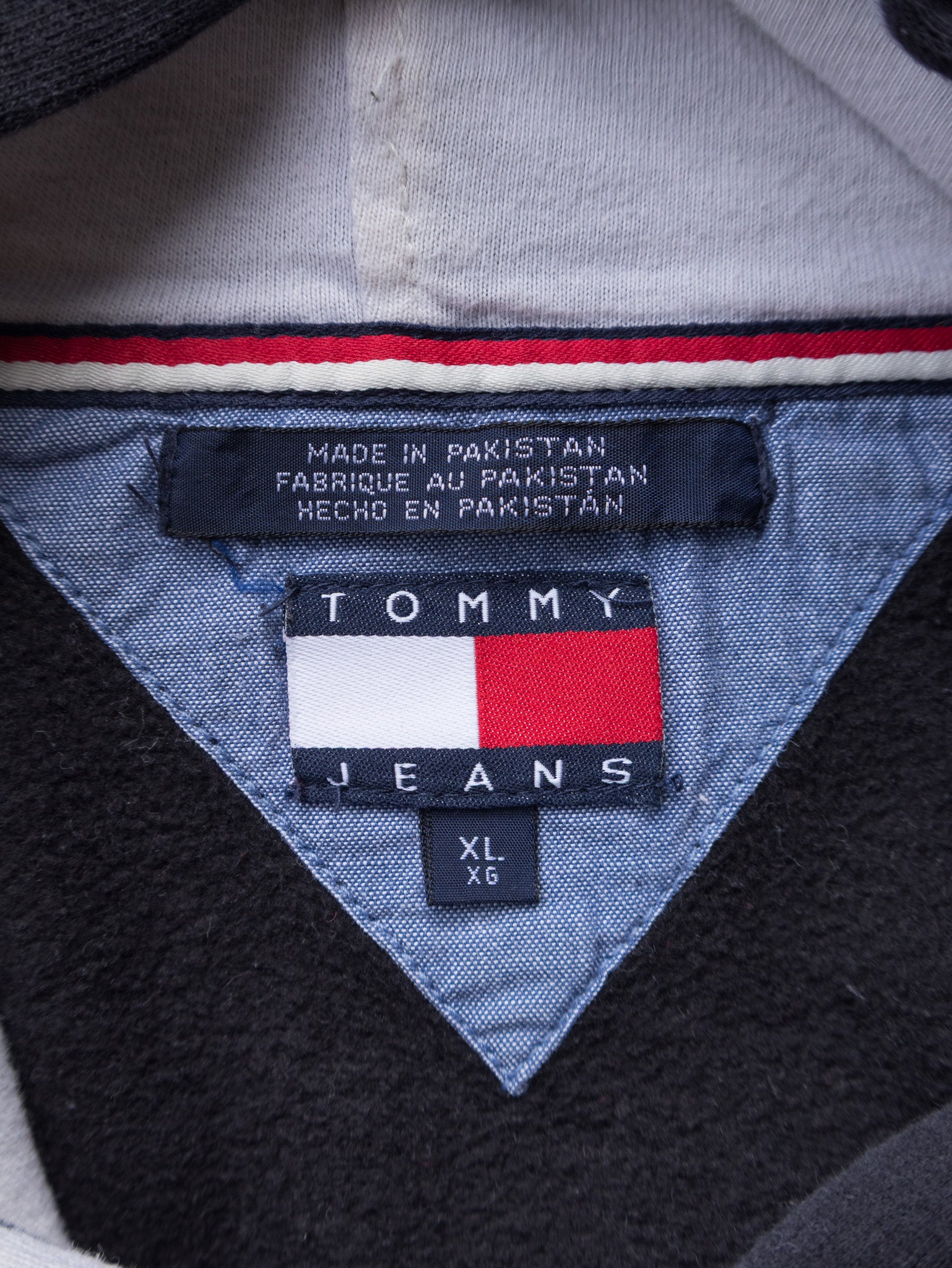 Vintage 00s Black Tommy Jeans Hilfiger Spell Out Hoodie (XL)