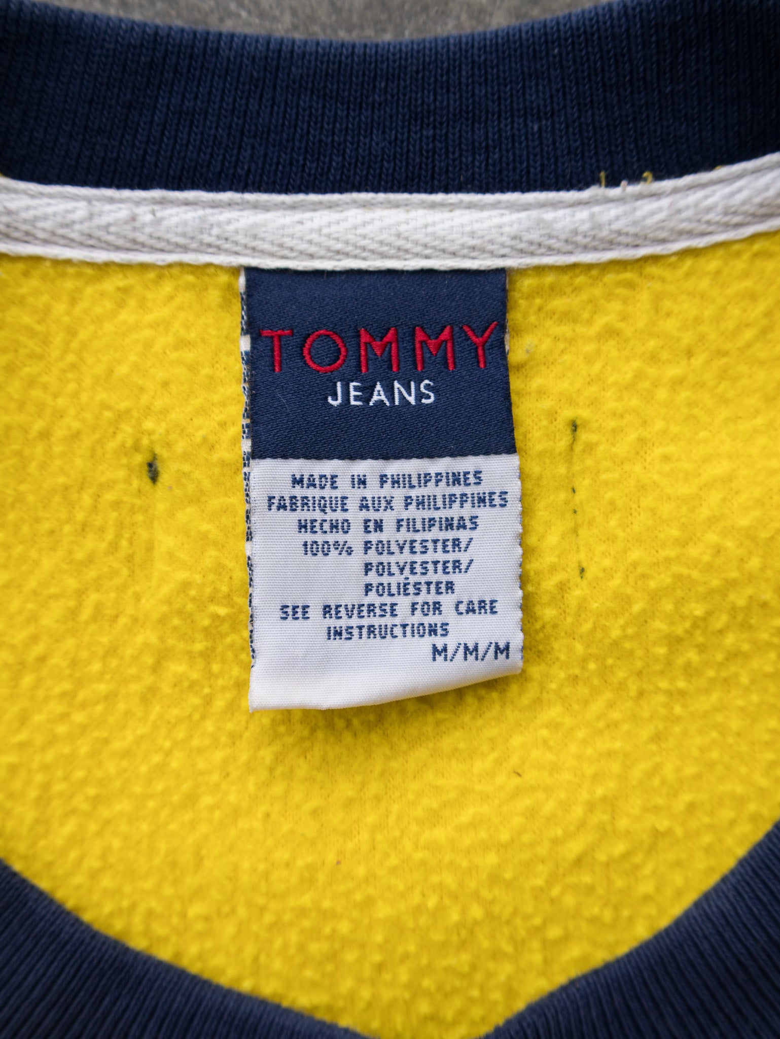 Vintage 00s Yellow & Navy Tommy Jeans Fleece Sweatshirt (M)