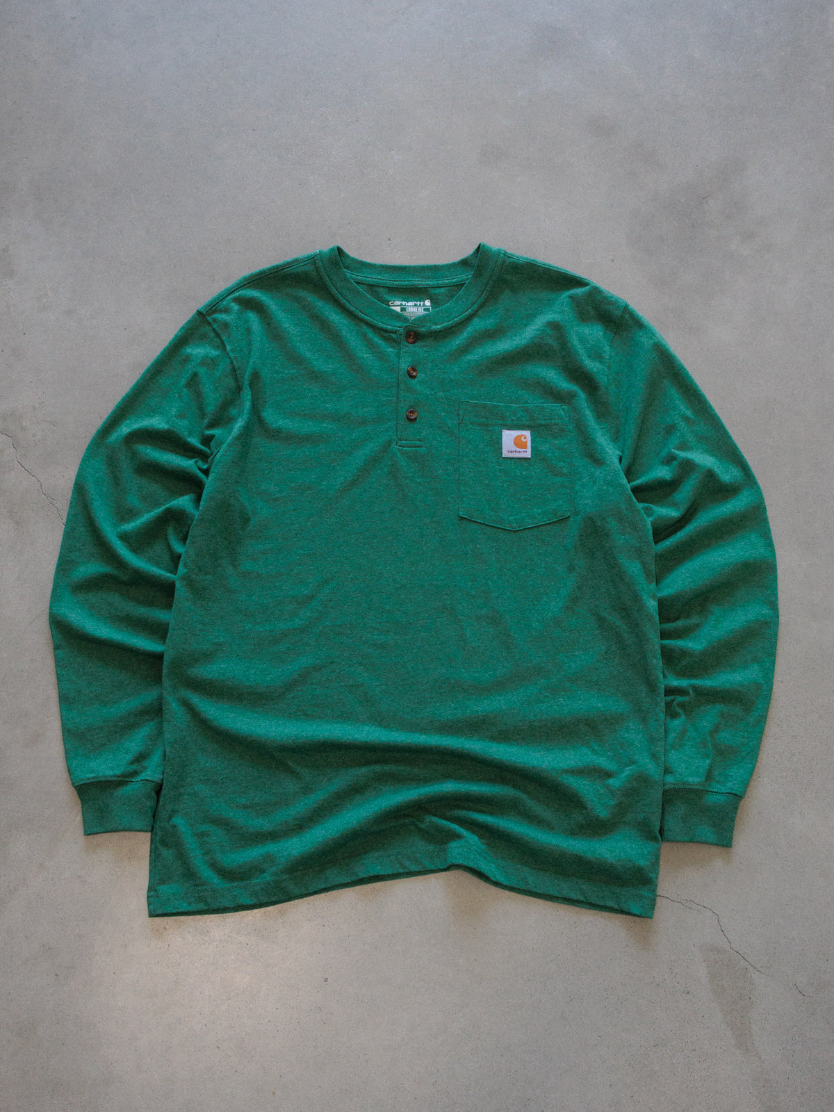 Vintage Green Carhartt Henley Long Sleeve Tee (M)