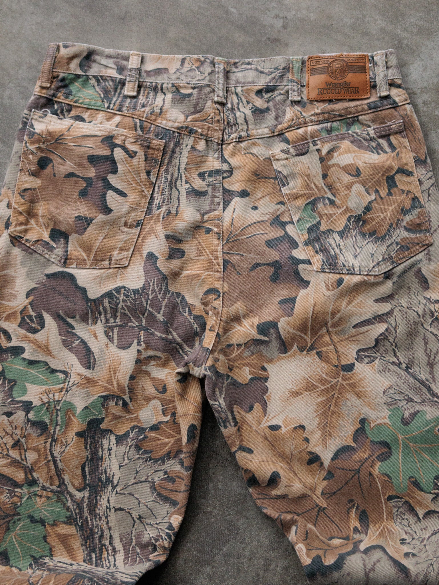 Vintage 90s Camo Wrangler Pants (W34)